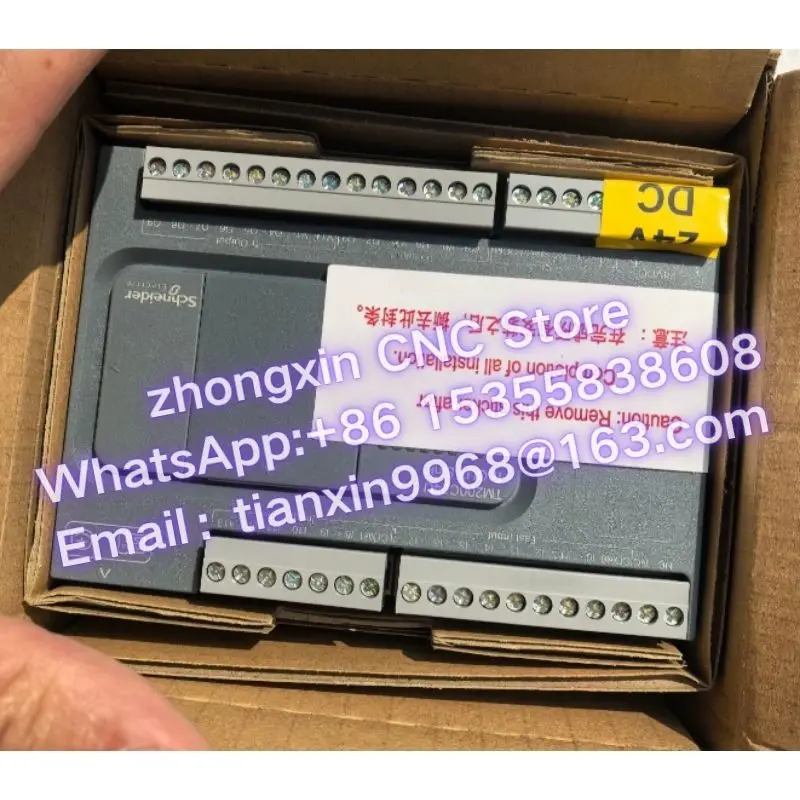 Brand New Original PLC Modicon M200 Logic Controller  TM200CE24R TM200CE24T  TM200CE24U