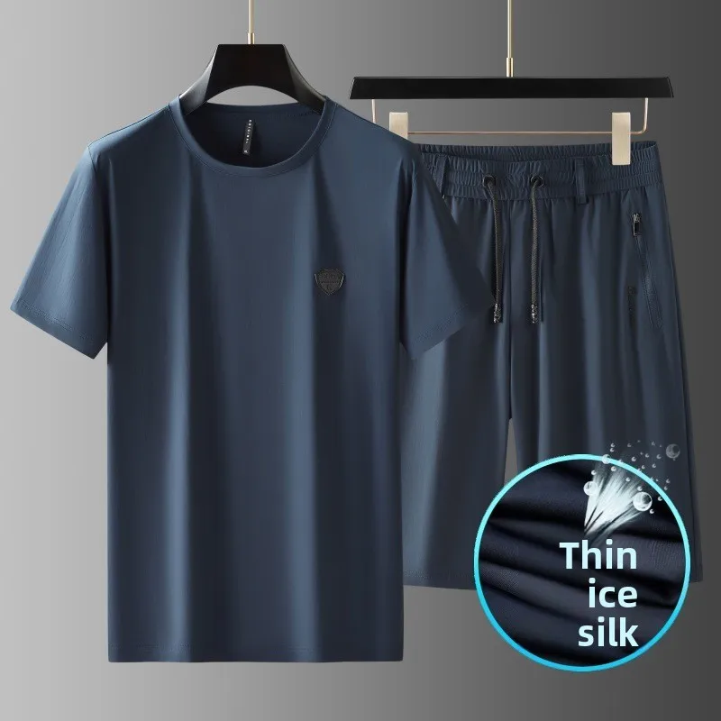 

Premium Ice Silk Casual Sportswear Set for Men Summer ort Sve orts Fitn Running Clothing Comfortable Breathable