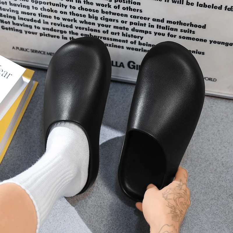 Couples Garden Clog Women Water Proof Chef Shoe Comfortable Sandal Slippers For Pet Workers Outdoor Fishing Shoes Men Slippers