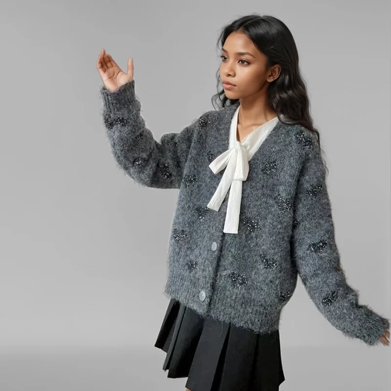 

WTHT Trendy Women's Heart Sequins Design Loose Knitted Cardigan 2024 Winter Fashion V-neck Single Breasted Sweater Female 1LS396