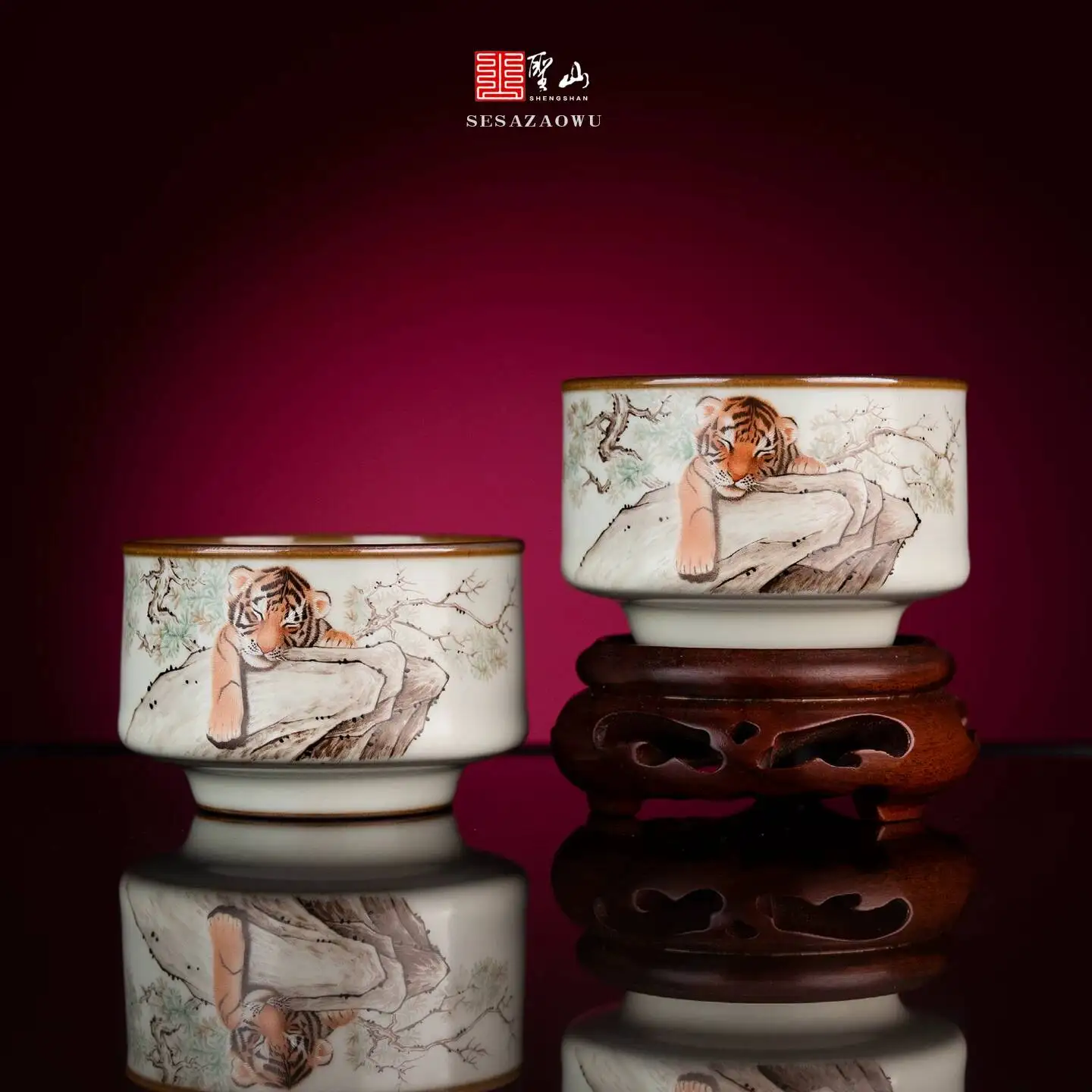Antique-Style Ceramic With A Cute Tiger Design, Jingdezhen Kung Fu Tea Set, Single Cup