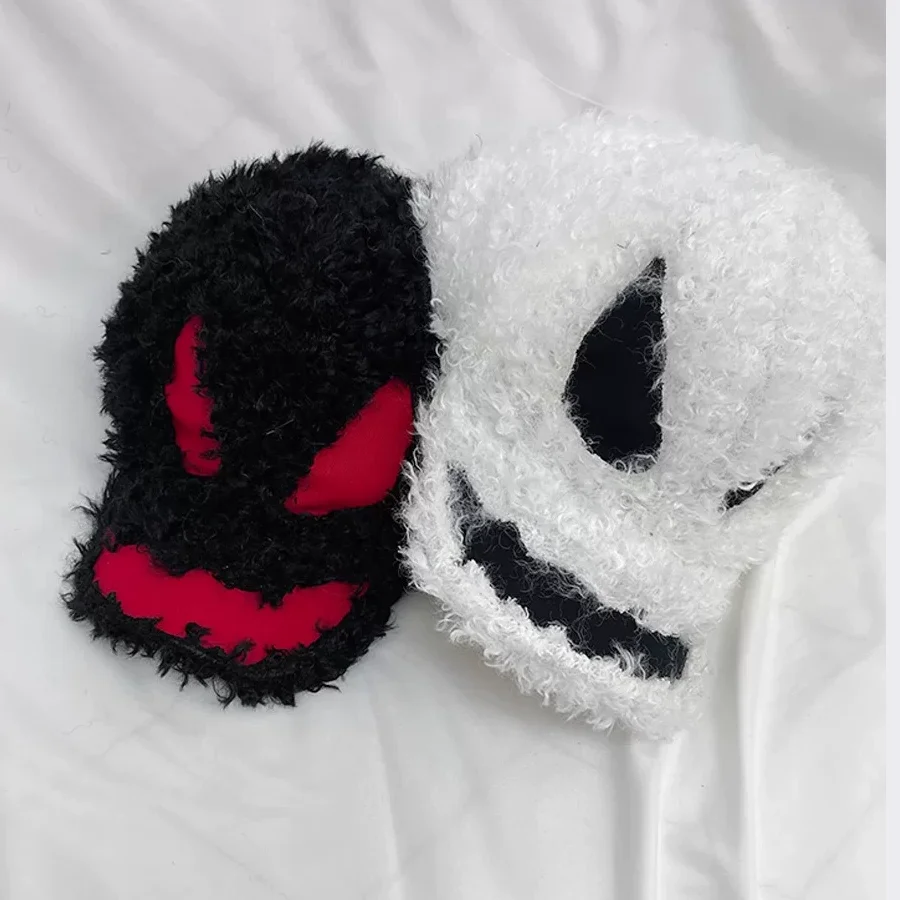 Devil Theme plush Baseball cap Y2K Fashionable Velvet Adjustable Halloween Hat for Girl Street Wear Outdoor Snapbackf for Women