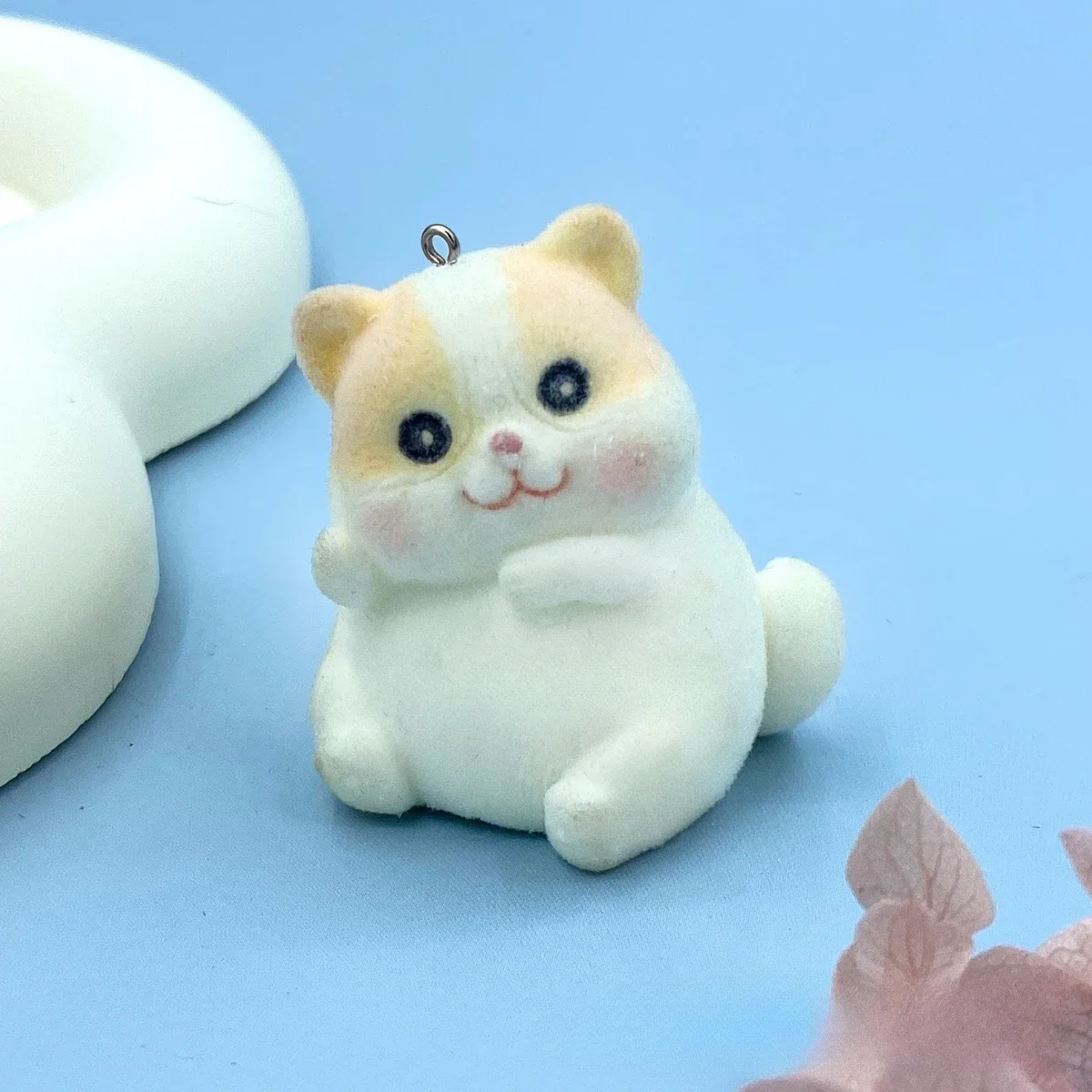 10 buah 3D lucu kartun berkelompok oranye kucing jimat hewan mewah Resin liontin untuk telepon gantungan kunci anting DIY kerajinan perhiasan membuat