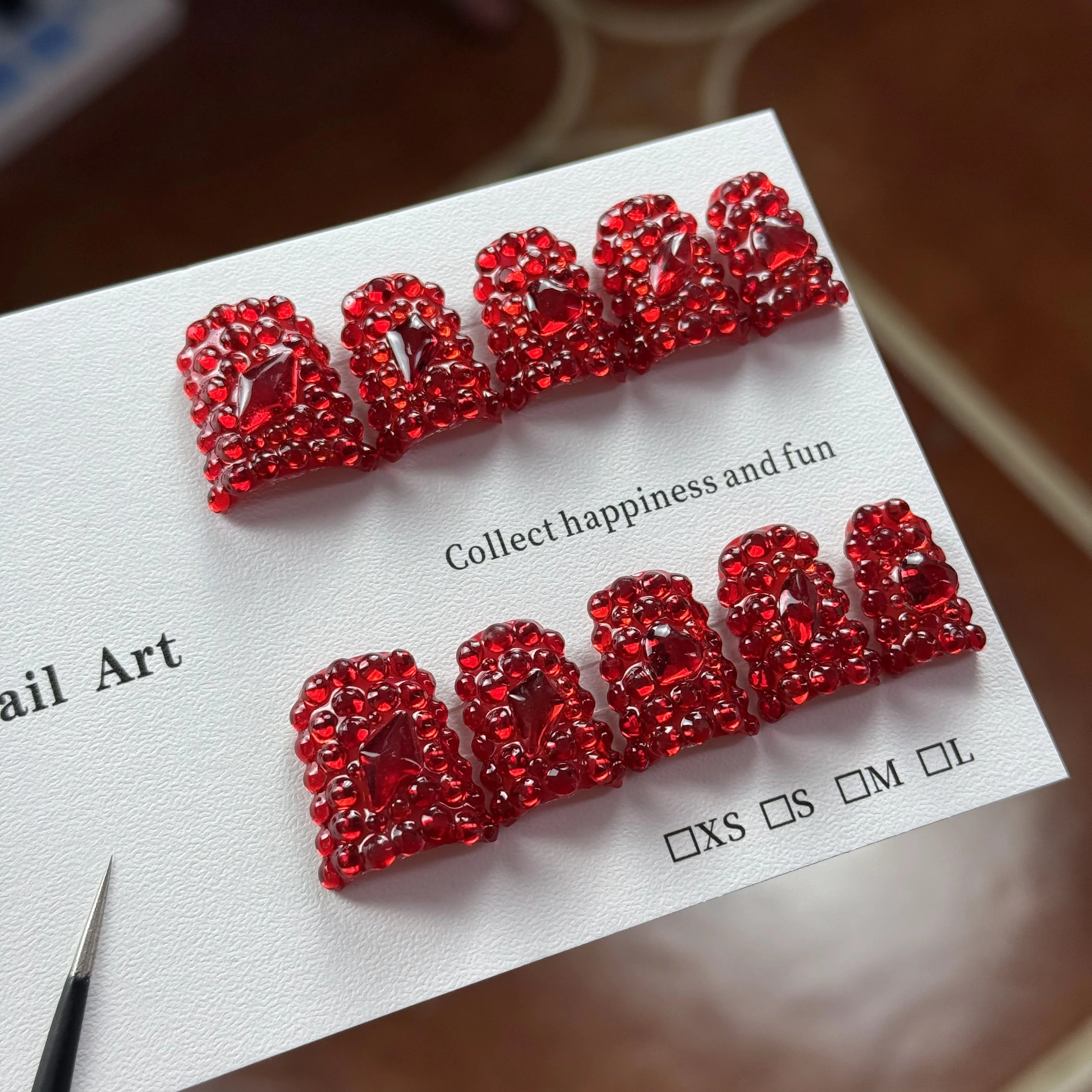 10pcs high-end New Year's edition, handcrafted three-dimensional red sparkling full of diamonds handmade fake nails