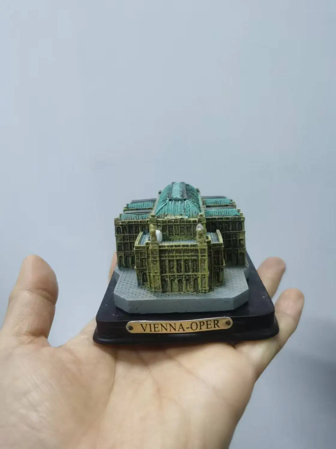 Resin Figure Mental Psychological Sand Table Game Box Court Therapy Building Vienna Oper