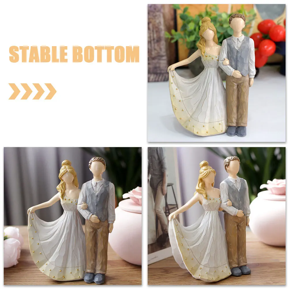 

Resin Lover Hugging Sculpture Couple Statue Wedding Table Decoration Home Decorations Office Valentine's Day Gift