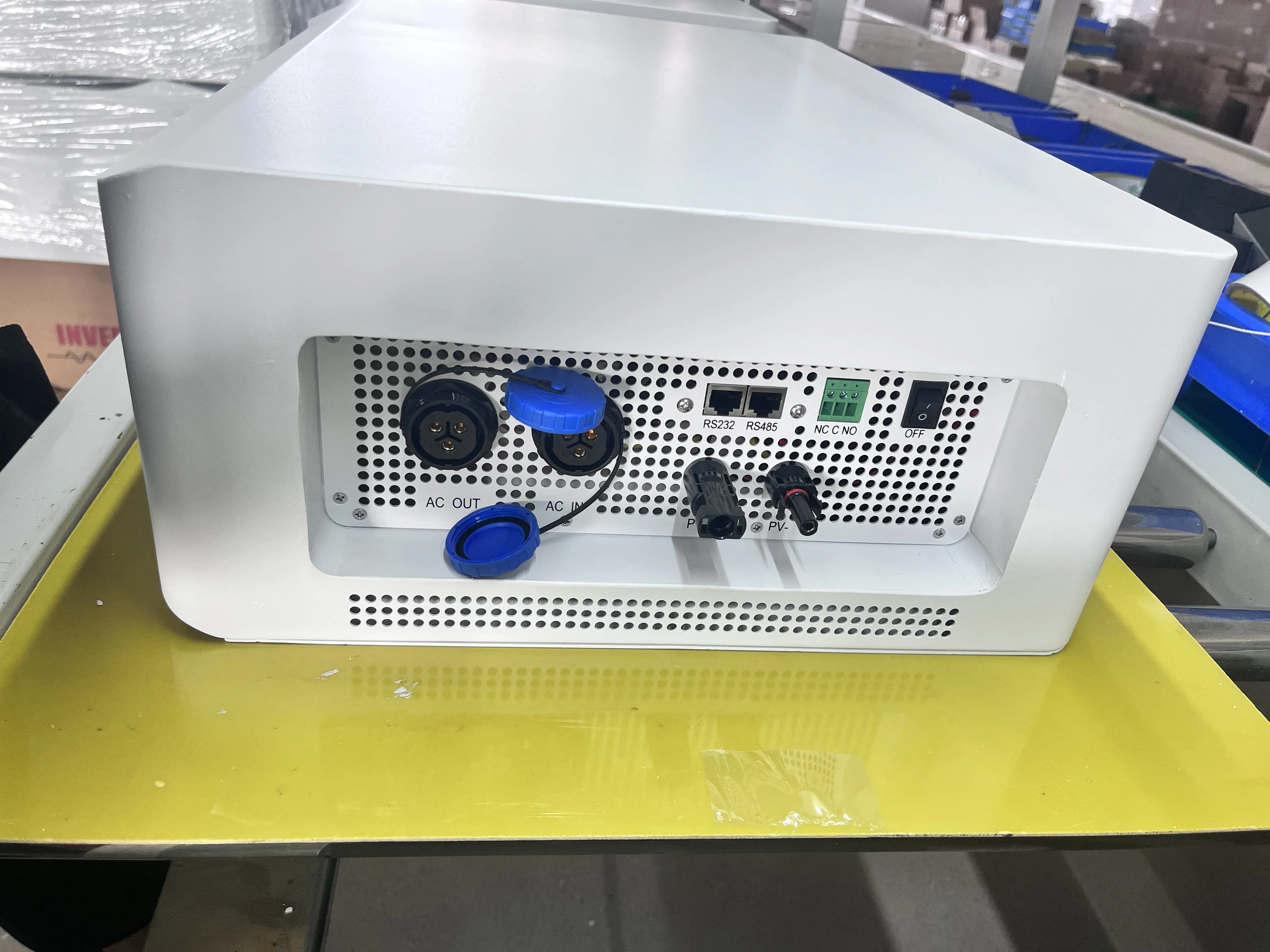 Nieuwe Thuis Zonnepaneel Systeem Omvormer 3.6kW tot 15kW bereik 10KWH tot 15KWH lithium-ijzerfosfaat batterij met controller