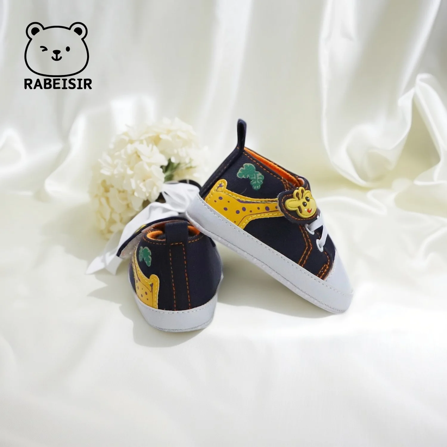 الرجال والنساء طفل حذاء قماش 0-18 أشهر طفل حذاء طفل صغير الكرتون حذاء قماش لينة وحيد عدم الانزلاق