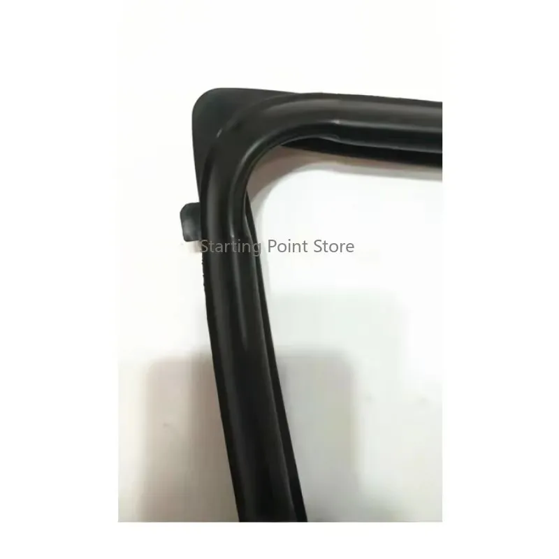 Suitable for Suzuki Tianyu sx4 car window glass rubber strip mud groove slat lift rail seal  Sedan