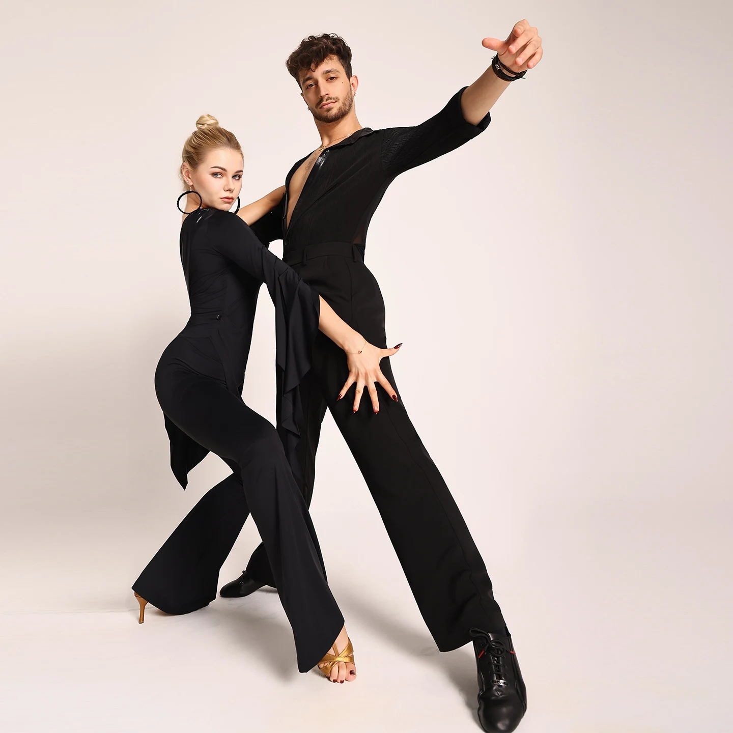 Irregular Latin Dance Tops Women Rumba Ballroom Dance Clothes Black Beveled Tops Adult Latin Dance Performance Clothing  BL16925