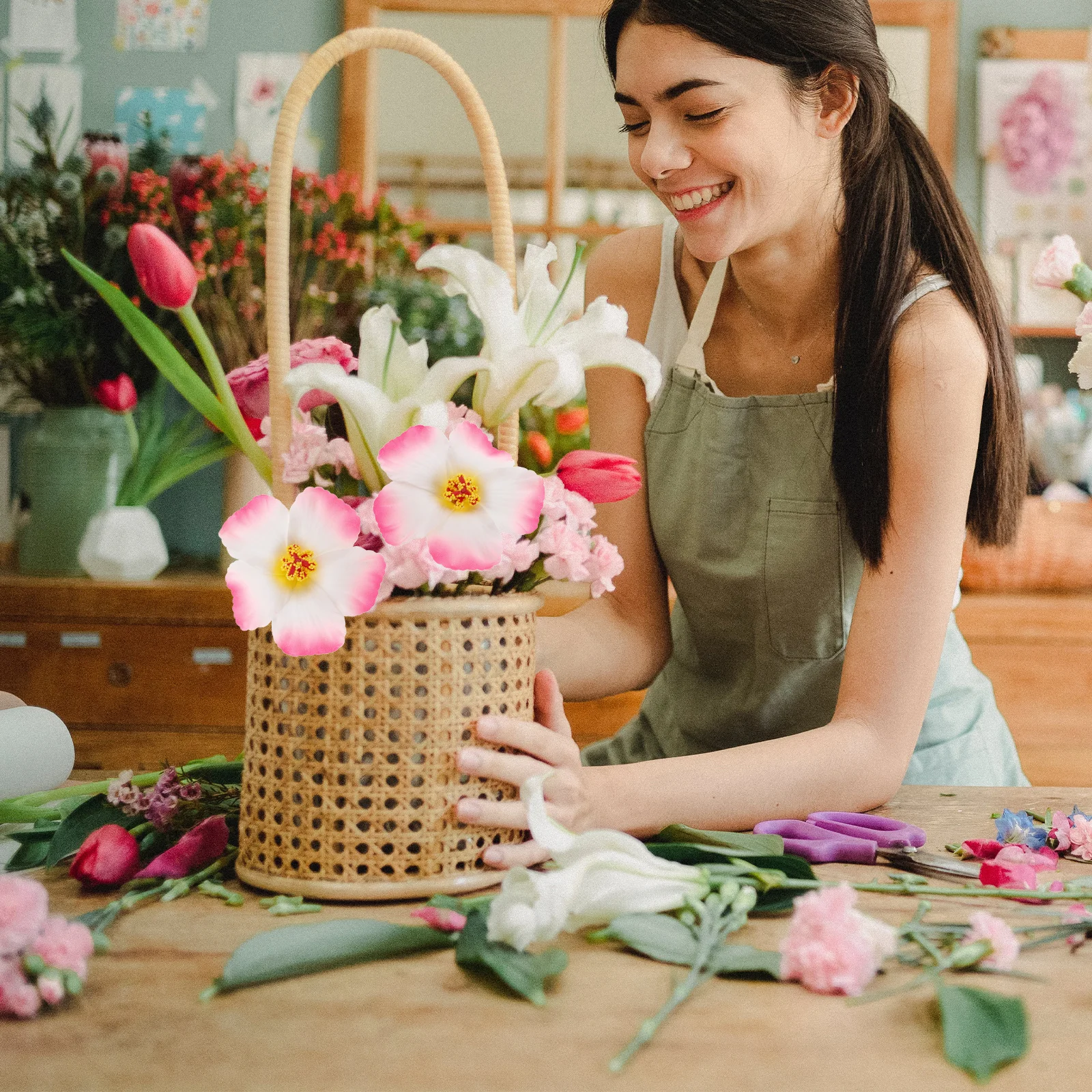 

10Pcs Artificial Hibiscus Flowers Realistic Tropical Hair Decorations Beach Wedding Luau Party Supplies Hawaiian Faux Flowers