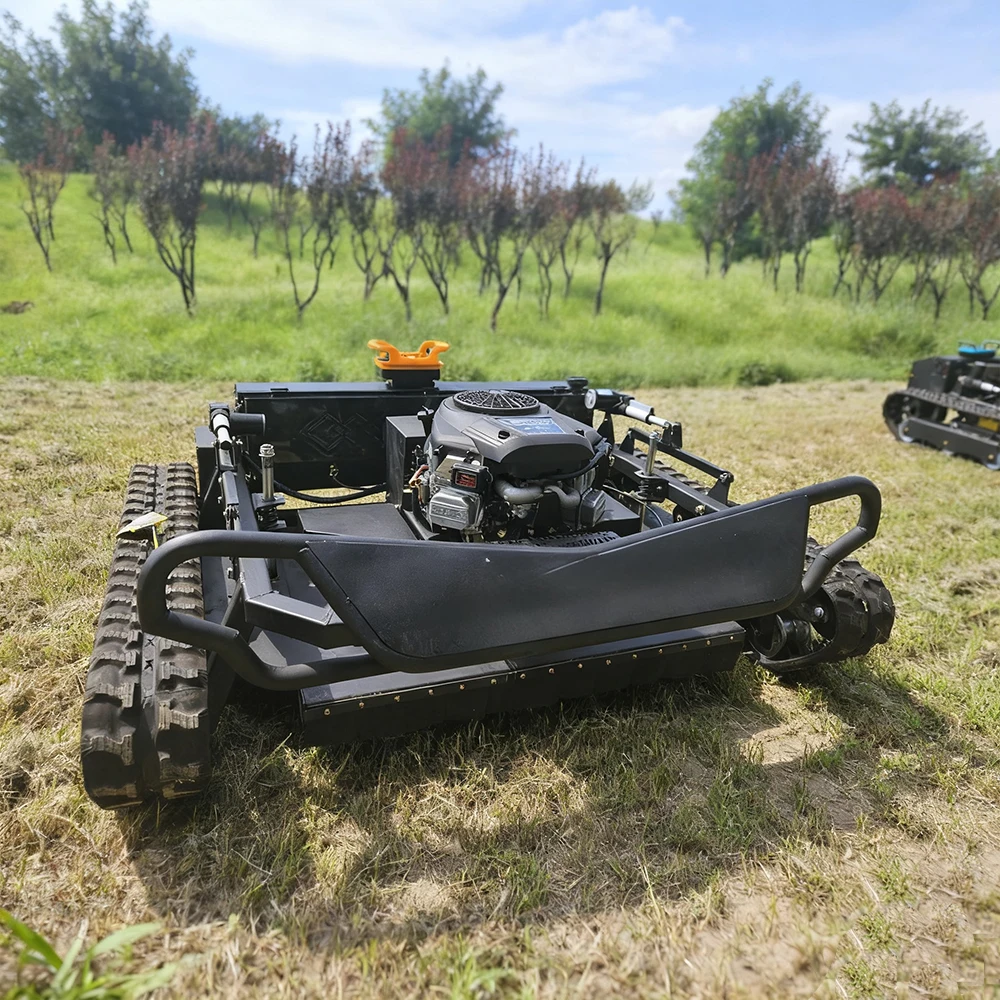 HD810-130A Remote Control Lawn Mower with 810cc Engine Mowing Width 1300mm Custom-made 1 Year Warranty