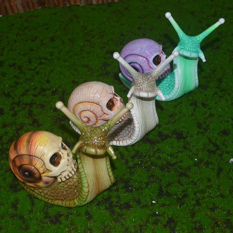 Halloween Snail Skull Sculpture Gothic Garden Home Decoration Resin Crafts Creative Festival Ourdoor Decor Accessorie