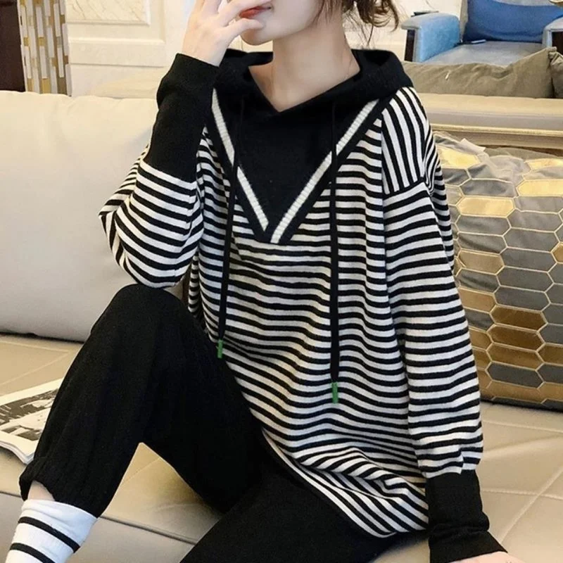 Korean Fashion Vintage Autumn Essentials Hoodies Woman Hooded Sweatshirt Aesthetic Designer Stripe Streetwear Hoodie for Women