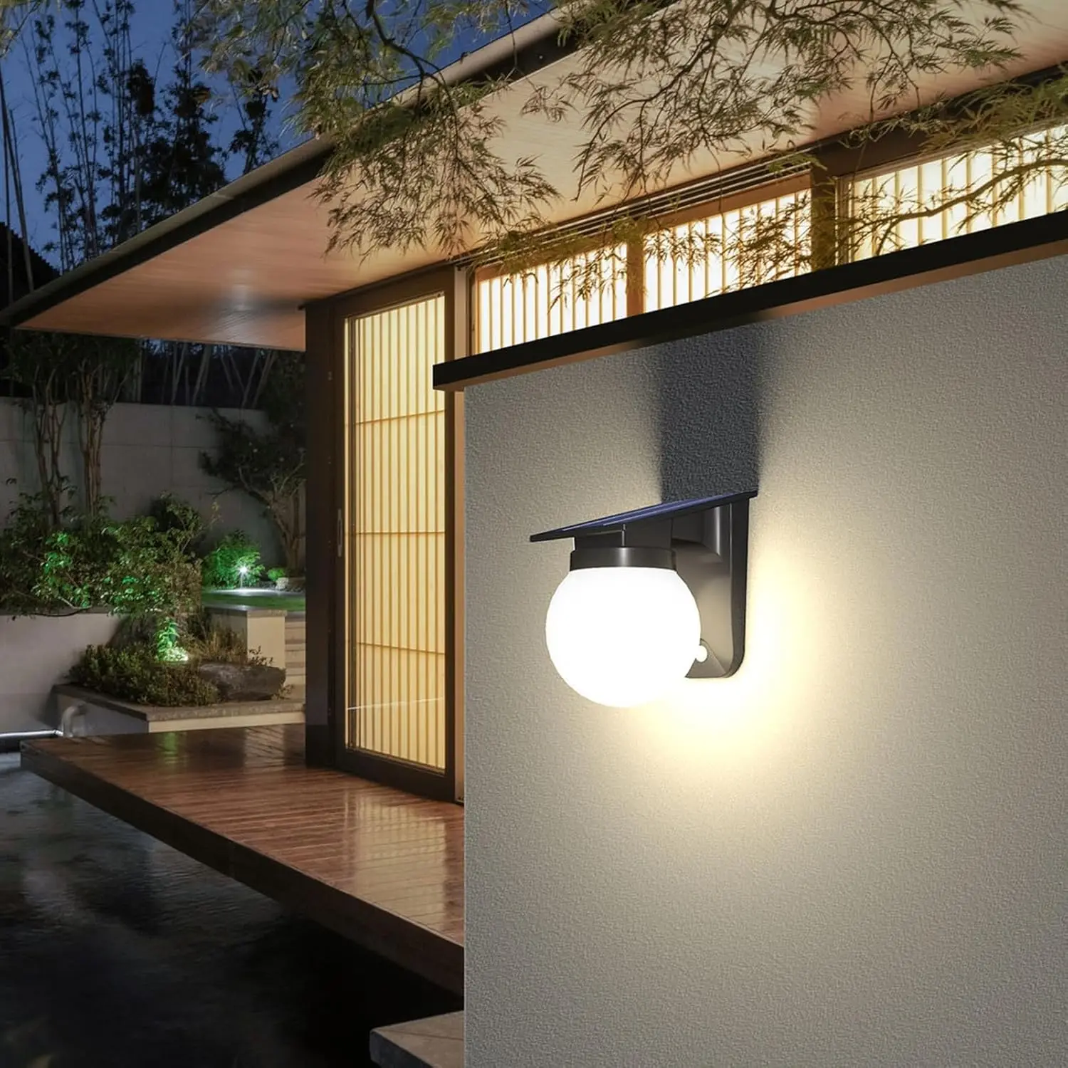 Solar Sphere Wall Lights Outdoor IP65 Waterproof Round Ball Garden Lights for Fence Patio Yard Atmosphere Pathway Decoration view 2