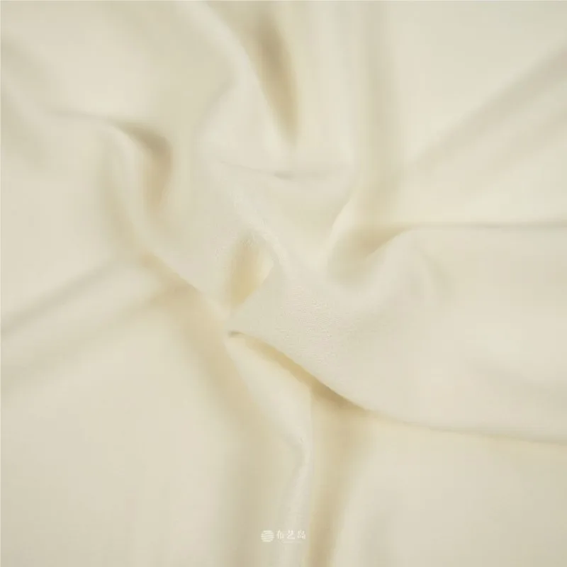 Breathable skin-friendly linen gauze satin smooth cotton and fabric designer for shirts dresses cheongsams