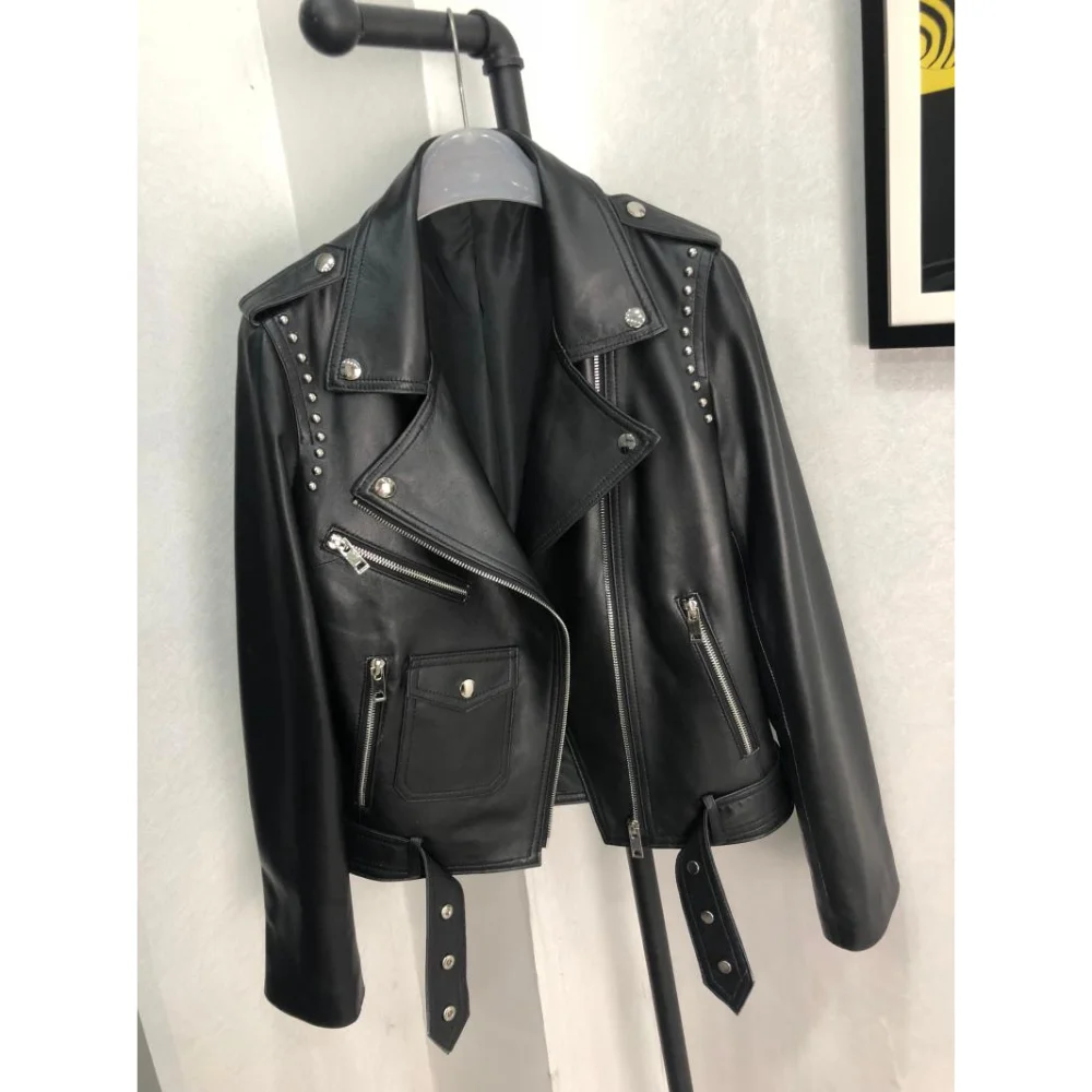 Heißer verkauf Motorrad Niet Leder Jacke Für Frauen Schwarz Casual Echtem Schaffell Mantel Punk Frühling Herbst Jacke Plus Größe