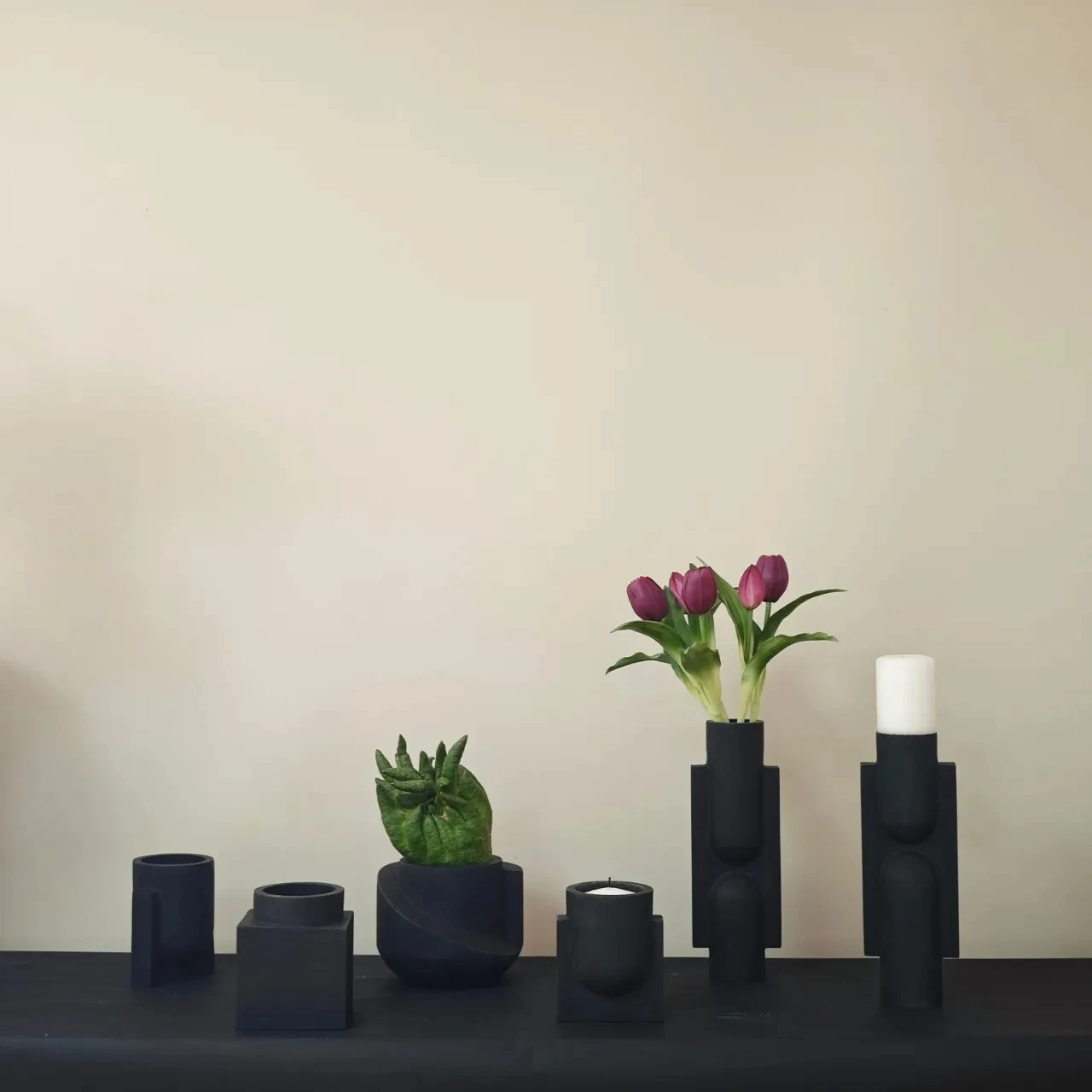 Natural Marble Vase for Flower Enthusiasts Multi Functional Home Decor Black Candle Holder Candles Comtainer Customized Logo