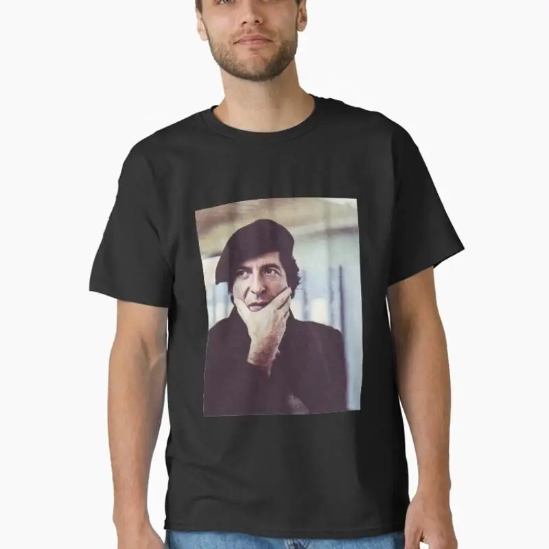 Leonard Cohen Photo In Beret Classic T-Shirt