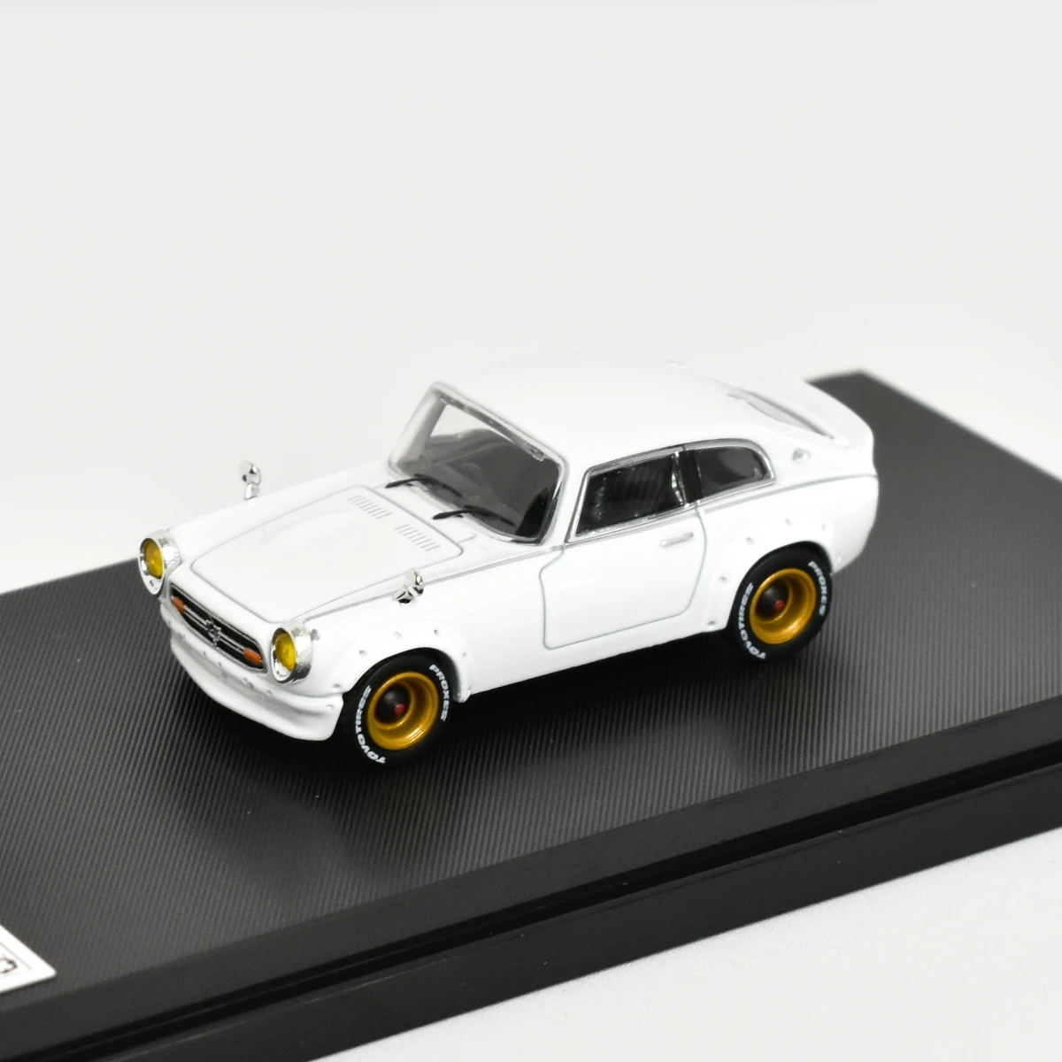 Mortal 1:64 Realistic S800 Souvenir Diecast Model Car