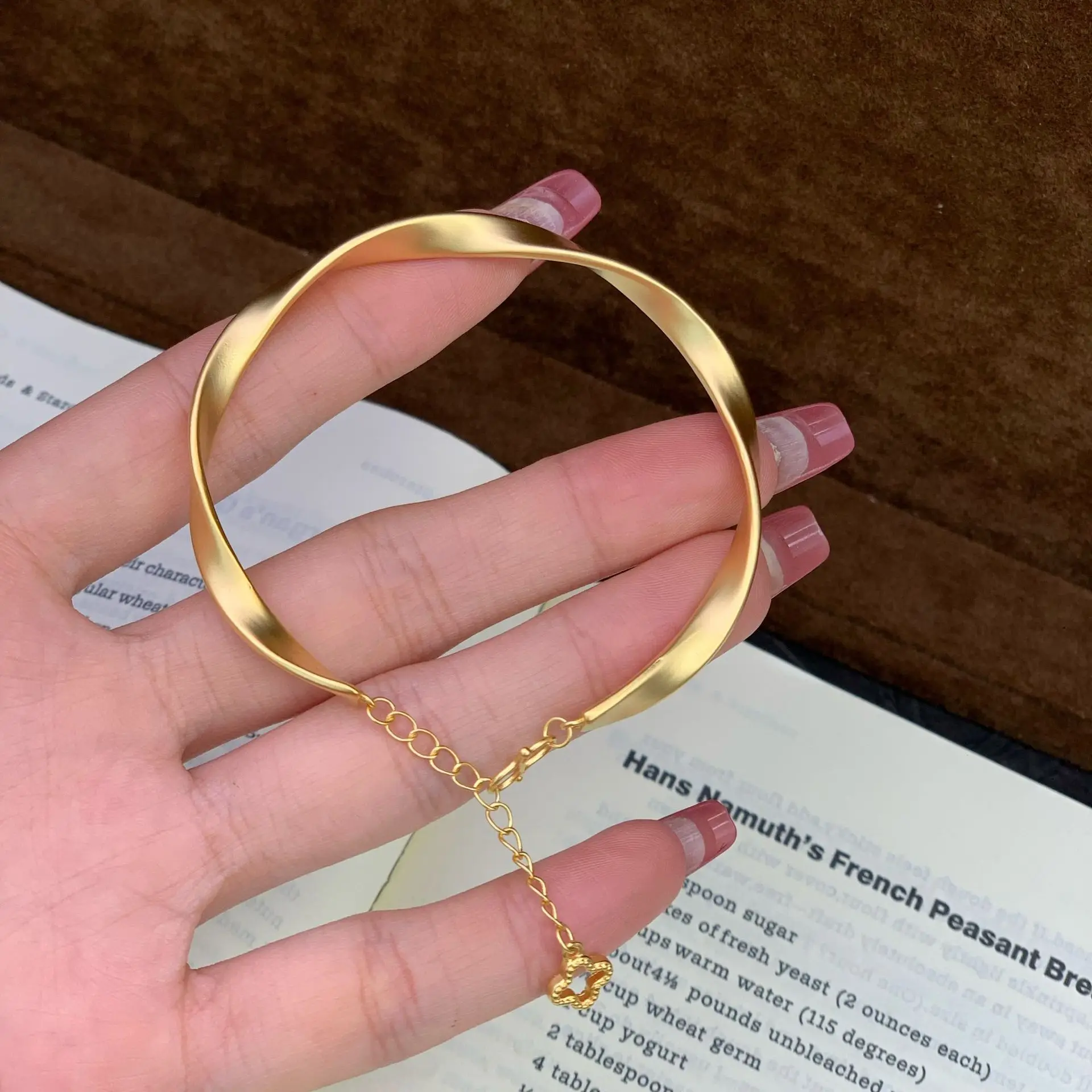 24k Real Gold Plated Chinese Style Auspicious Lucky Mobius Bangle Adjustable Open Solid Bracelet For Women Blessing Jewelry Gift