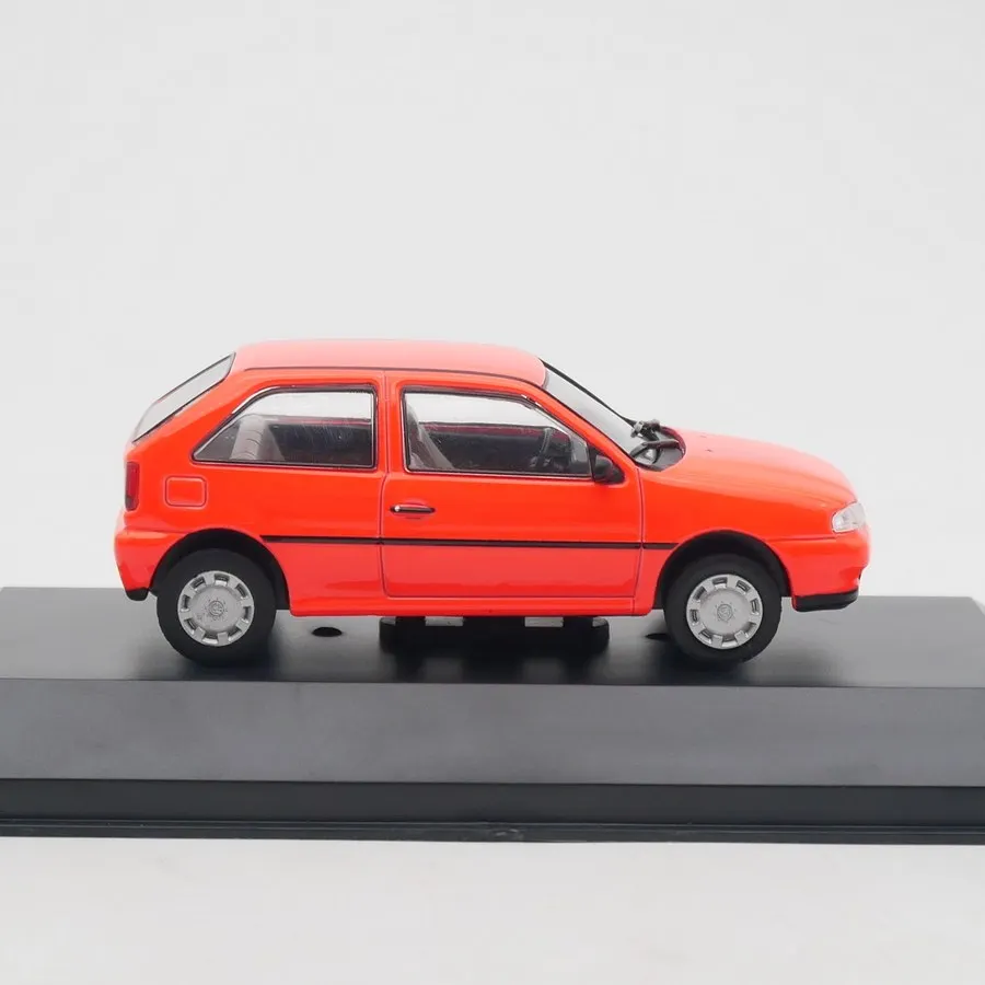 Diecast Ixo 1:43 Scale VW GOL GLI 1995 VW Two Door Sedan Alloy Car Model view 3