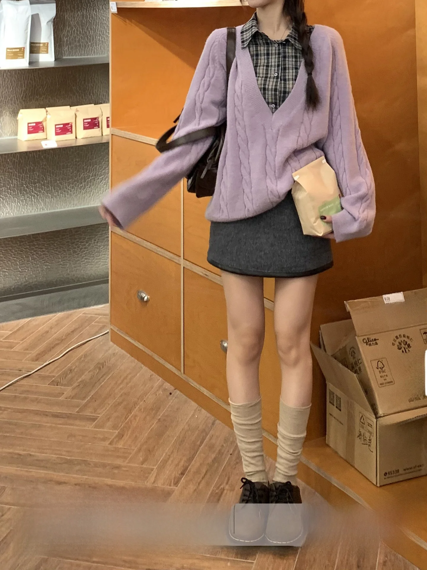 

Red Celebri Woolen A-Line Skirt Women's New 2025 Autumn Winter ey Skirt Wrap Body Small Size Woolen ort Skirt