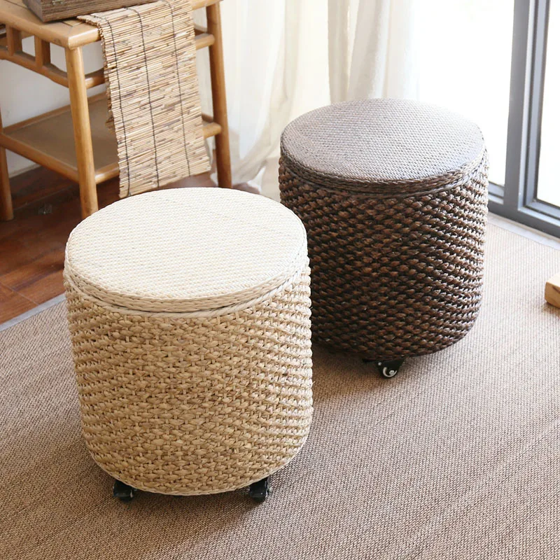 

European-style simple rattan storage stool,