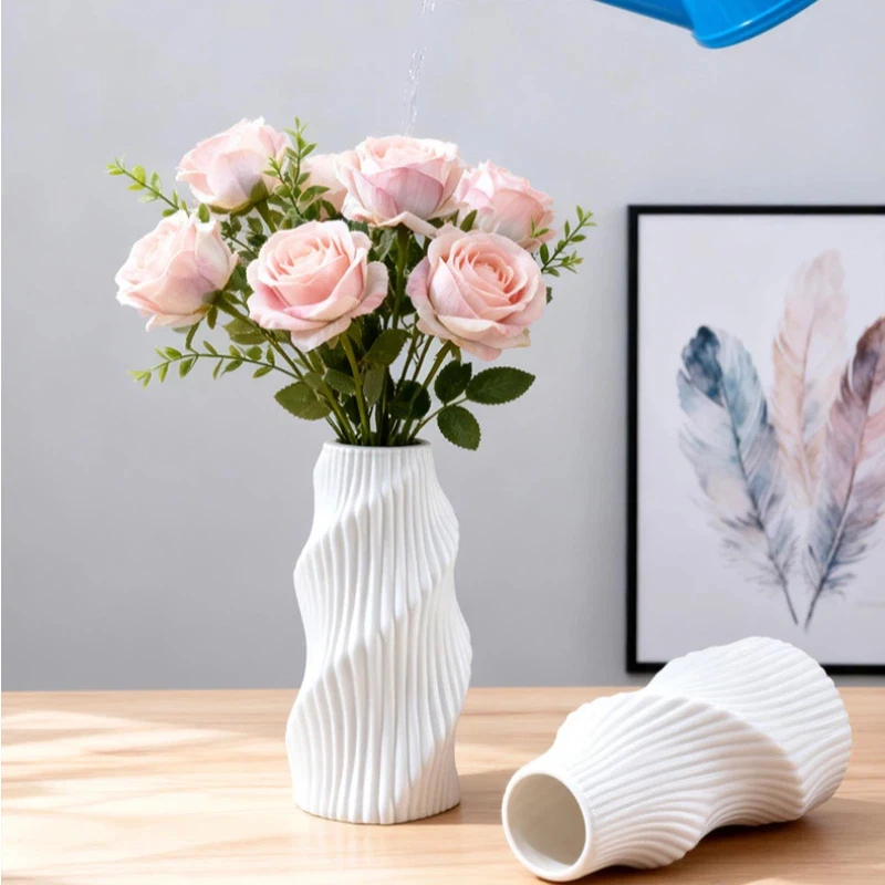 Nordic Plastic Vase Dry Flower Arrangement Vase Hydroponic Bottle White Irregular Aesthetic Vases Pots Living Room Decor Craft