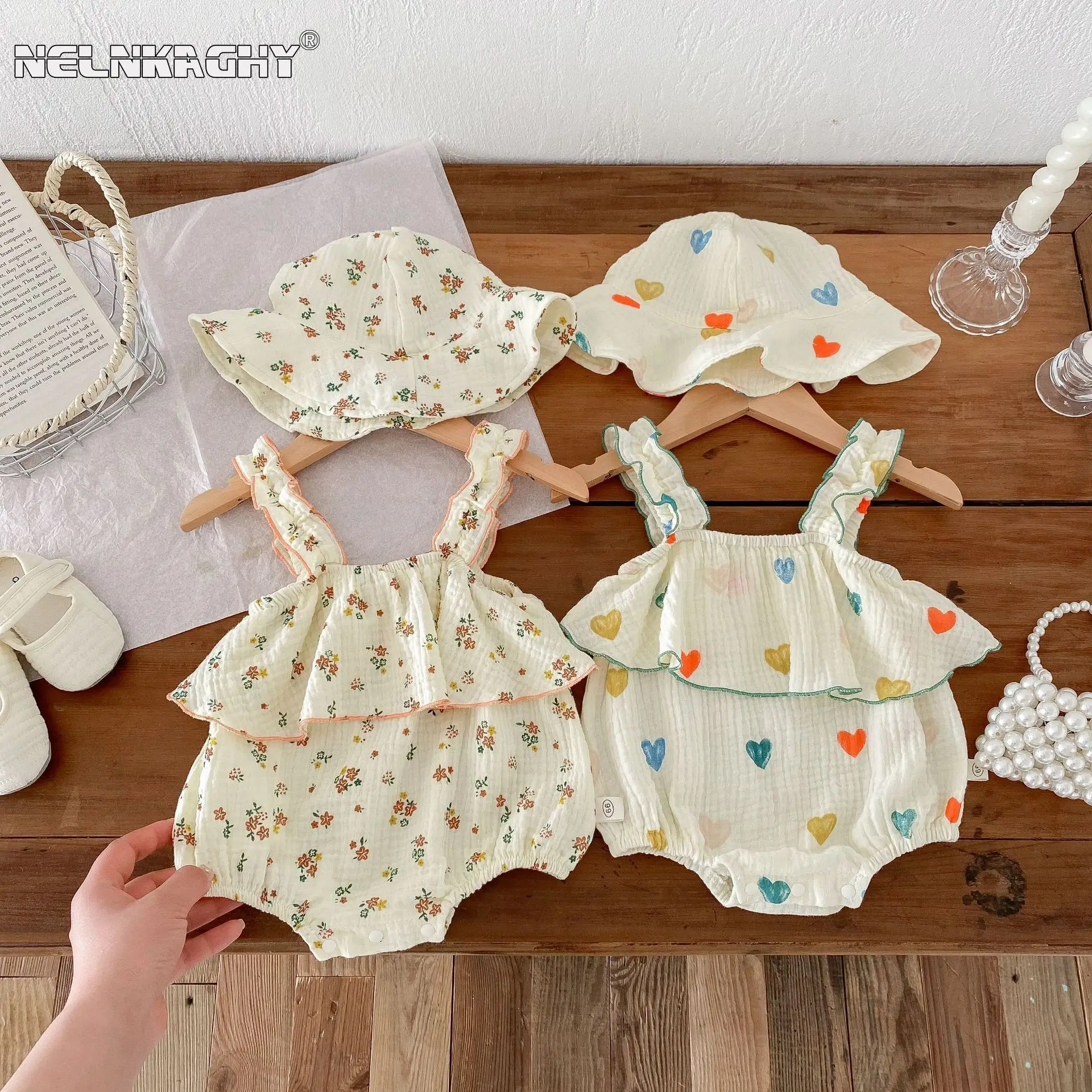 

Summer New in Infant Baby Girls 100% Cotton Clothing Set 2pcs 0-24M , Newborn Kids Off Shoulder Ruffles Print Bodysuits + Hat