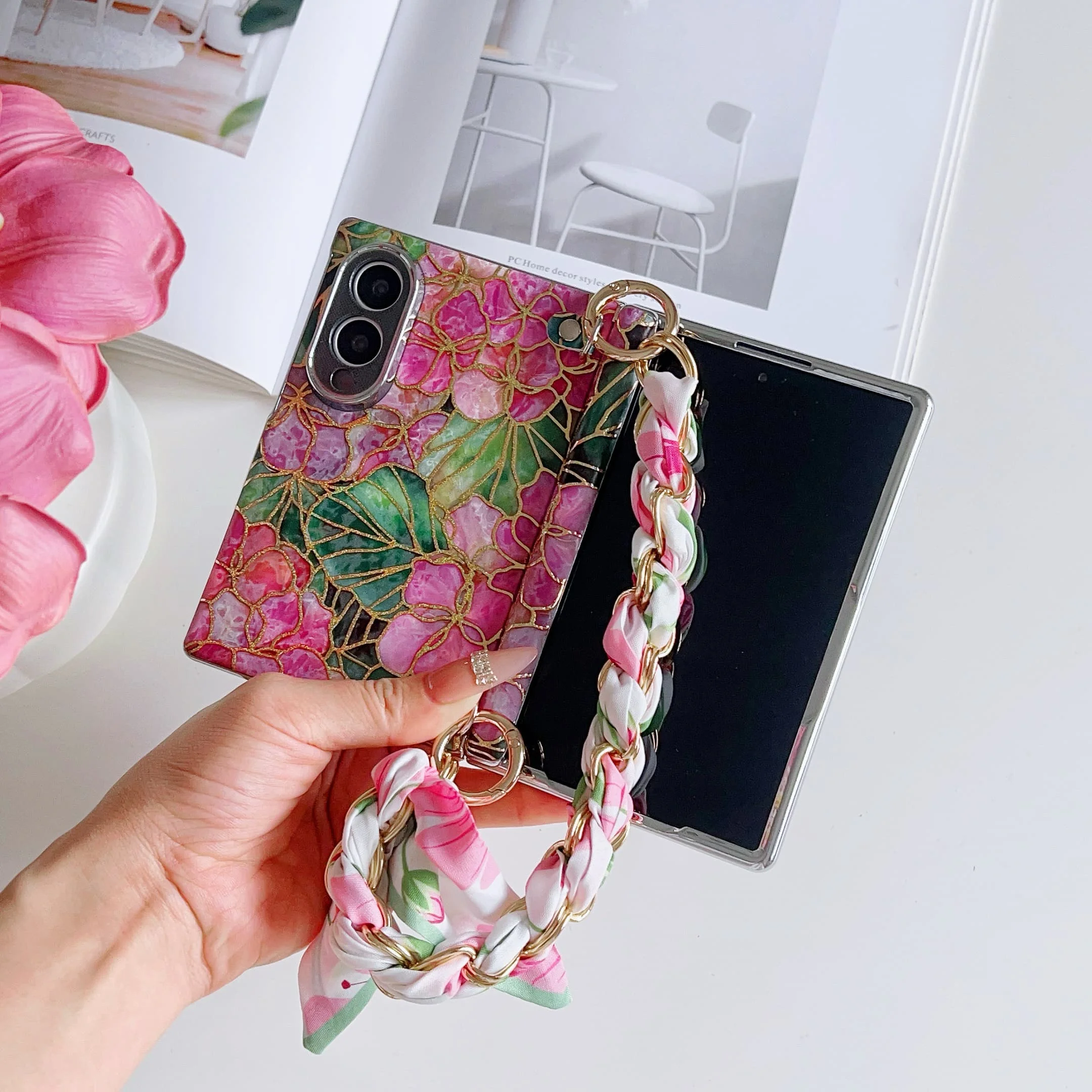 For Samsung Galaxy Z Fold 8 Ultra Z Fold 8 Wide Fold 8 Case With Colorful Chain Bracelet With Screen Protector Shockproof Cover
