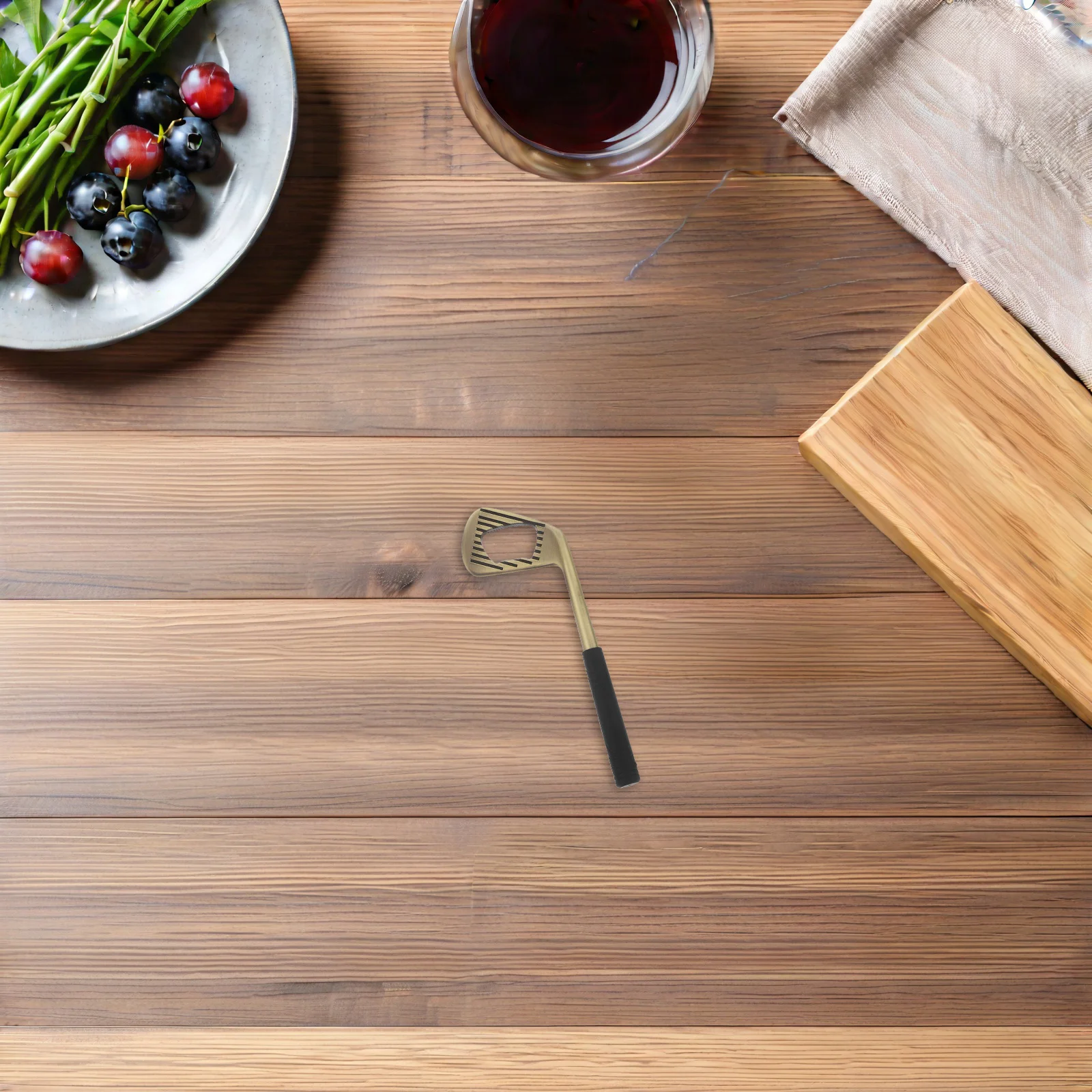 

2Pcs Golf Club Design Bottle Opener Copper Mini Portable Beer Opener Tool for Parties Small Bottle Openers Restaurant Equipment