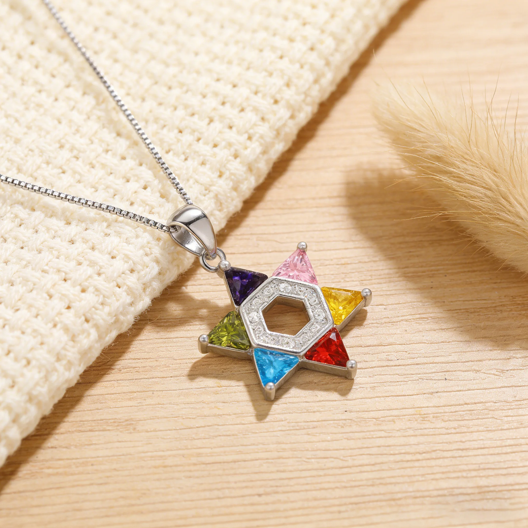 Bunte Davidstern-Anhänger-Halskette für Frauen, zierliche Hexagramm-Halskette mit Zirkonia, trendiger Boho-Schmuck als Geschenk für – Detail 6