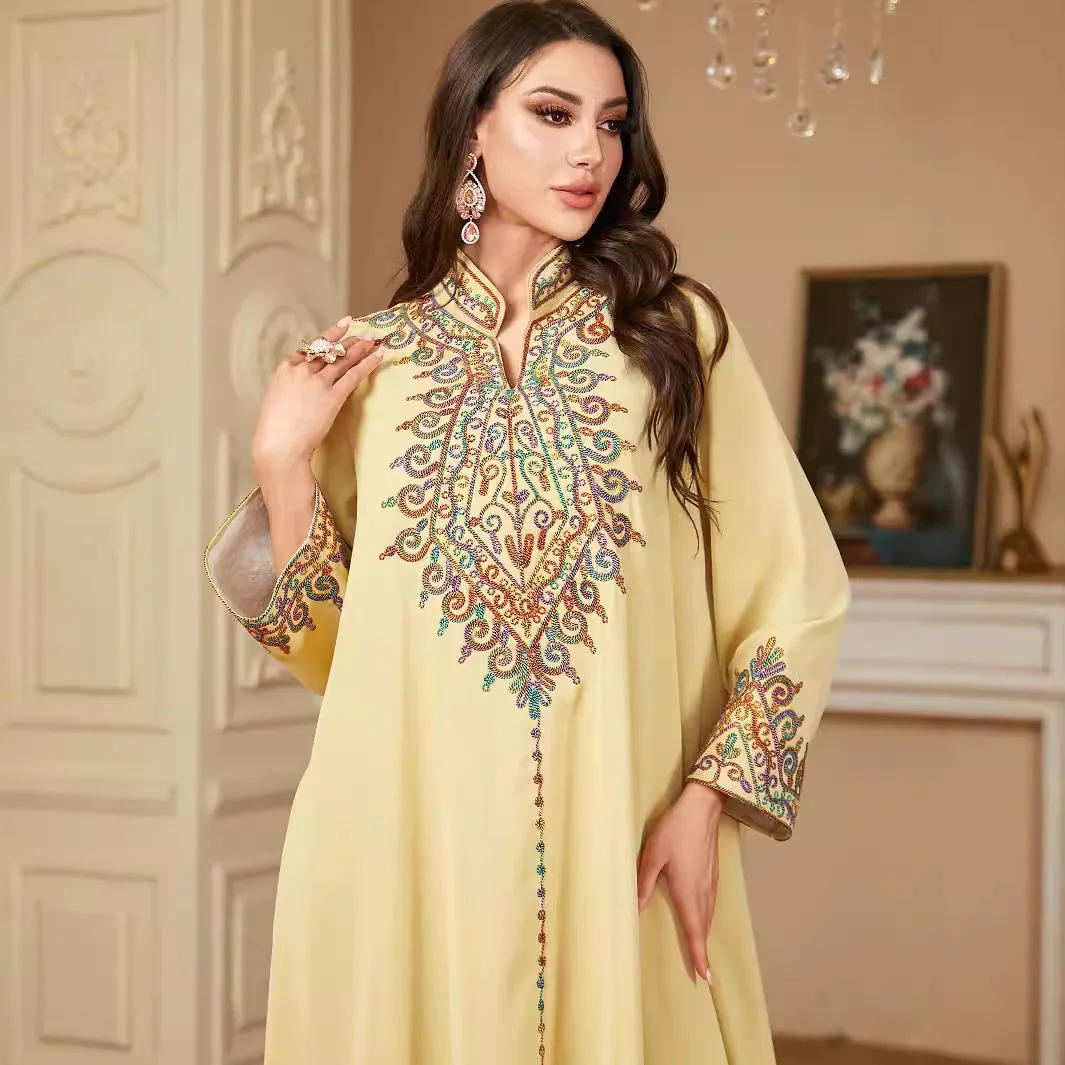 4065 Robe Muslim Embroidered V-neck Dress Arab Dubai Jalabiya Robe