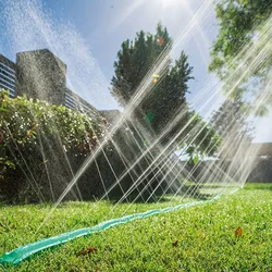 1 set of sprinkler heads and soaking hoses. The ground soaking drip hose is very suitable for gardens and vegetable gardens