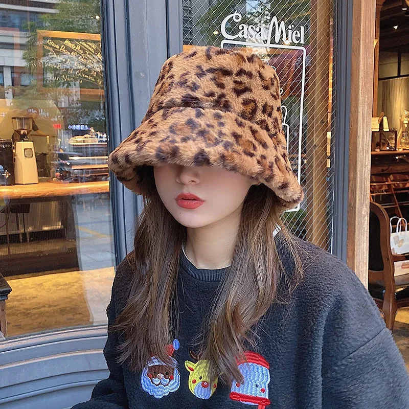 Autumn Winter Panama Hat for Women Faux Fur Bucket Hats Cow Print Plush Velvet Warm Panama Hat Fisherman Hats Vacation Cap