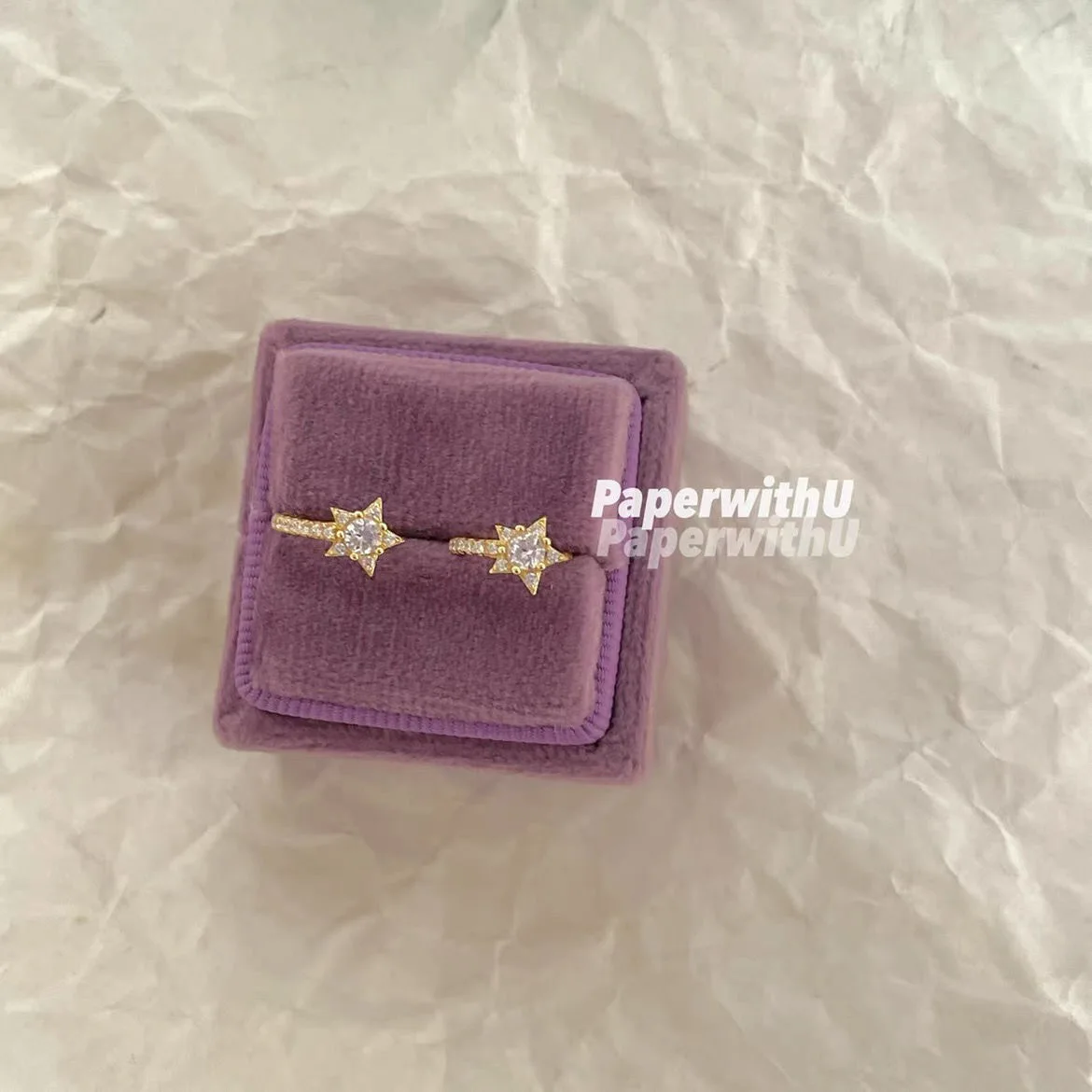 Eye-catching UniqueGothic Personality Exquisite Compact Five Pointed Star Fashionable and Shiny Ear Buckle Available in 2 Colors