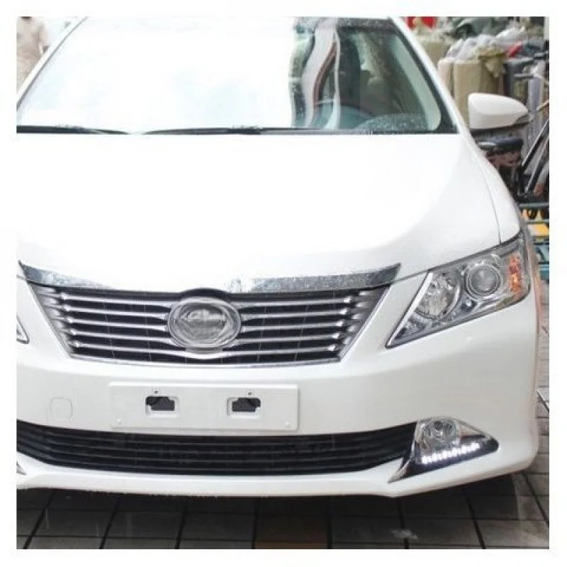 

SAAR подходит для специальных дневных ходовых огней Toyota Camry Zunrui 13-15.