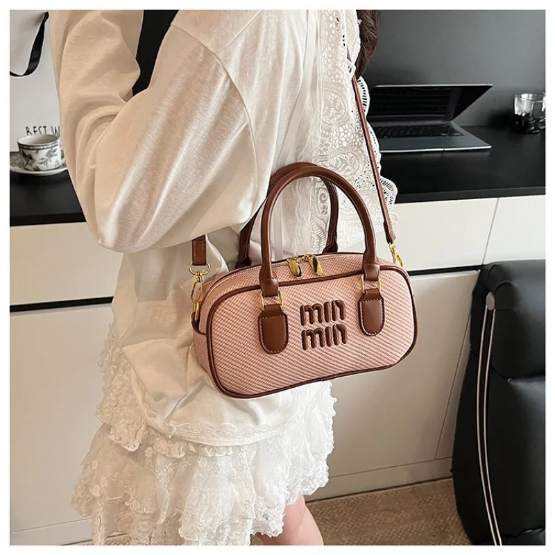 Bolsa de ombro feminina com couro fino casual vintage famoso durável leve estilo moderno ​