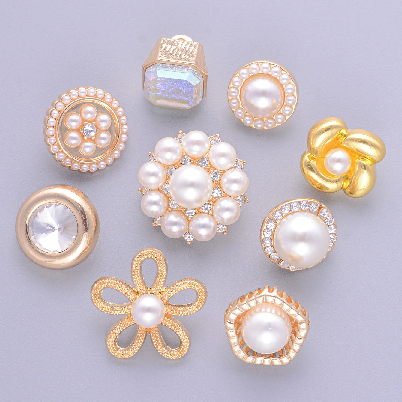 5pcs Multi-Style Rhinestone Pearl Metal Sewing Button Of Clothing Fashion Decorative Hand DIY Needlework Apparel Craft Supplies