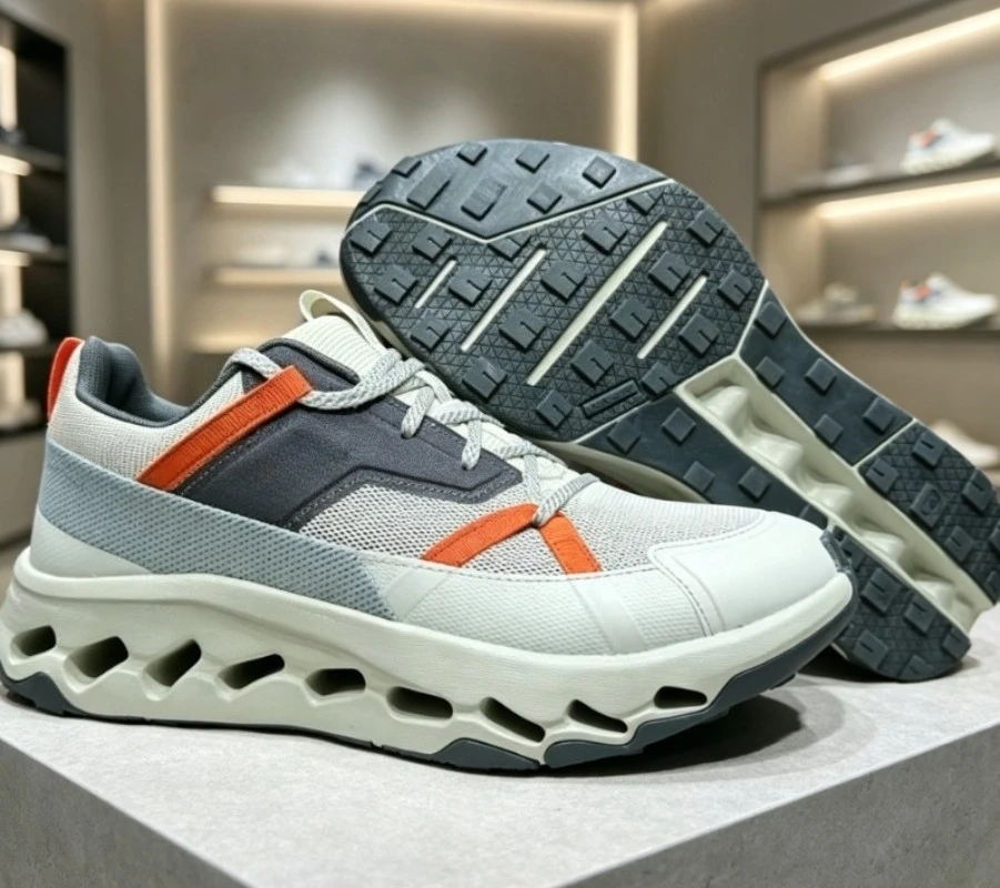 New comfort cushioned running shoes, lightweight long-distance outdoor breathable sports for men women with durable grip.