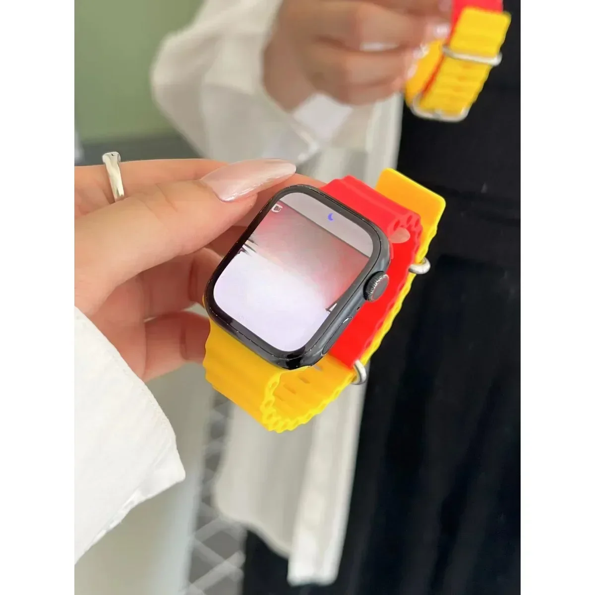 Klockarmband för iWatch 42mm/44mm/45mm/46mm/49mm Sportigt moderiktigt klockarmband för Watch Series Ultra2 SE 10/9/8/7/6/5/4/3/2/1_voghion.com