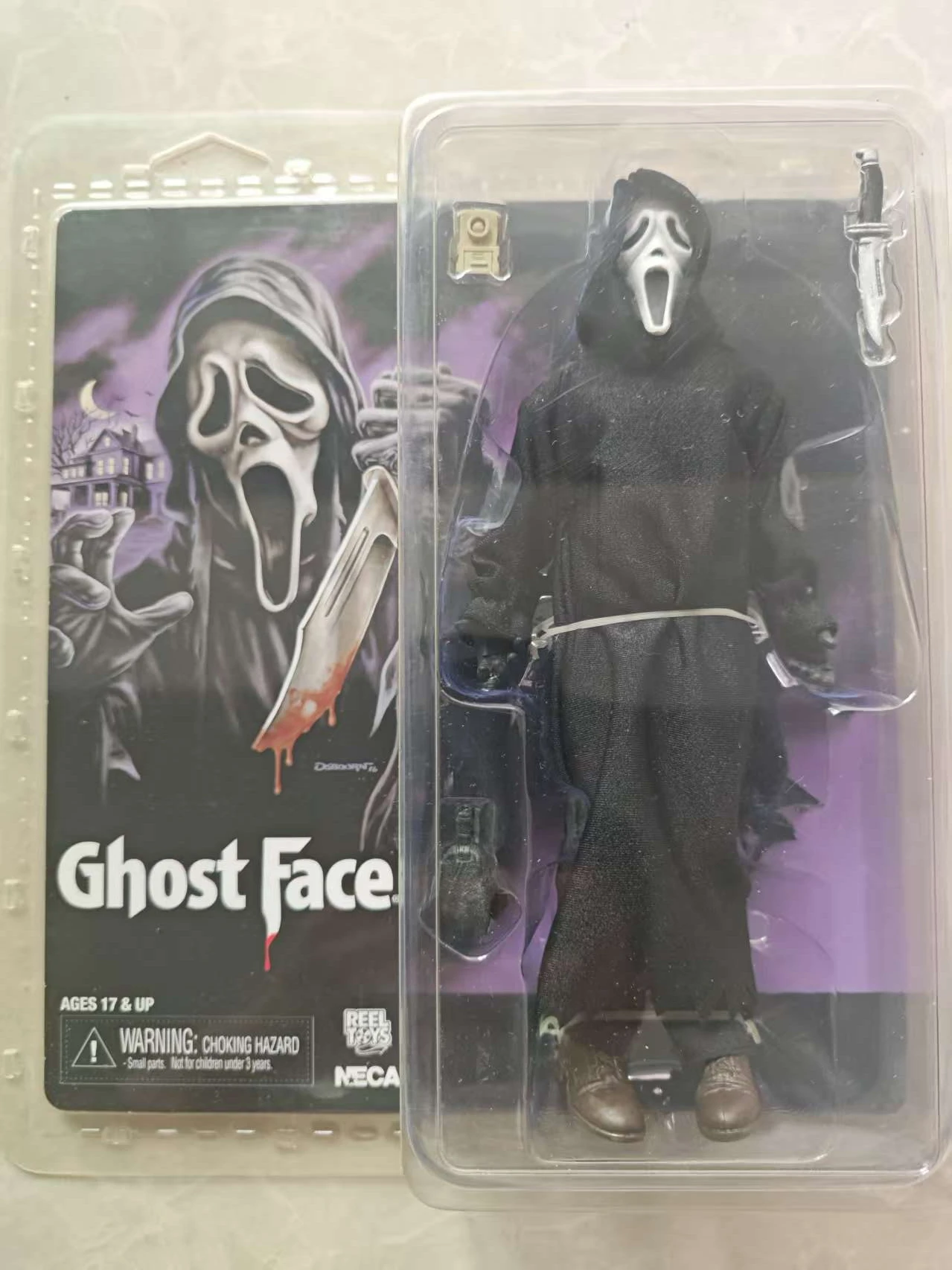 NECA Reel Toys Scream - Ghost Face Retro Cloth 8-calowa figurka akcji w rzadkim stylu. Oryginalna wersja, nie jest to replika.