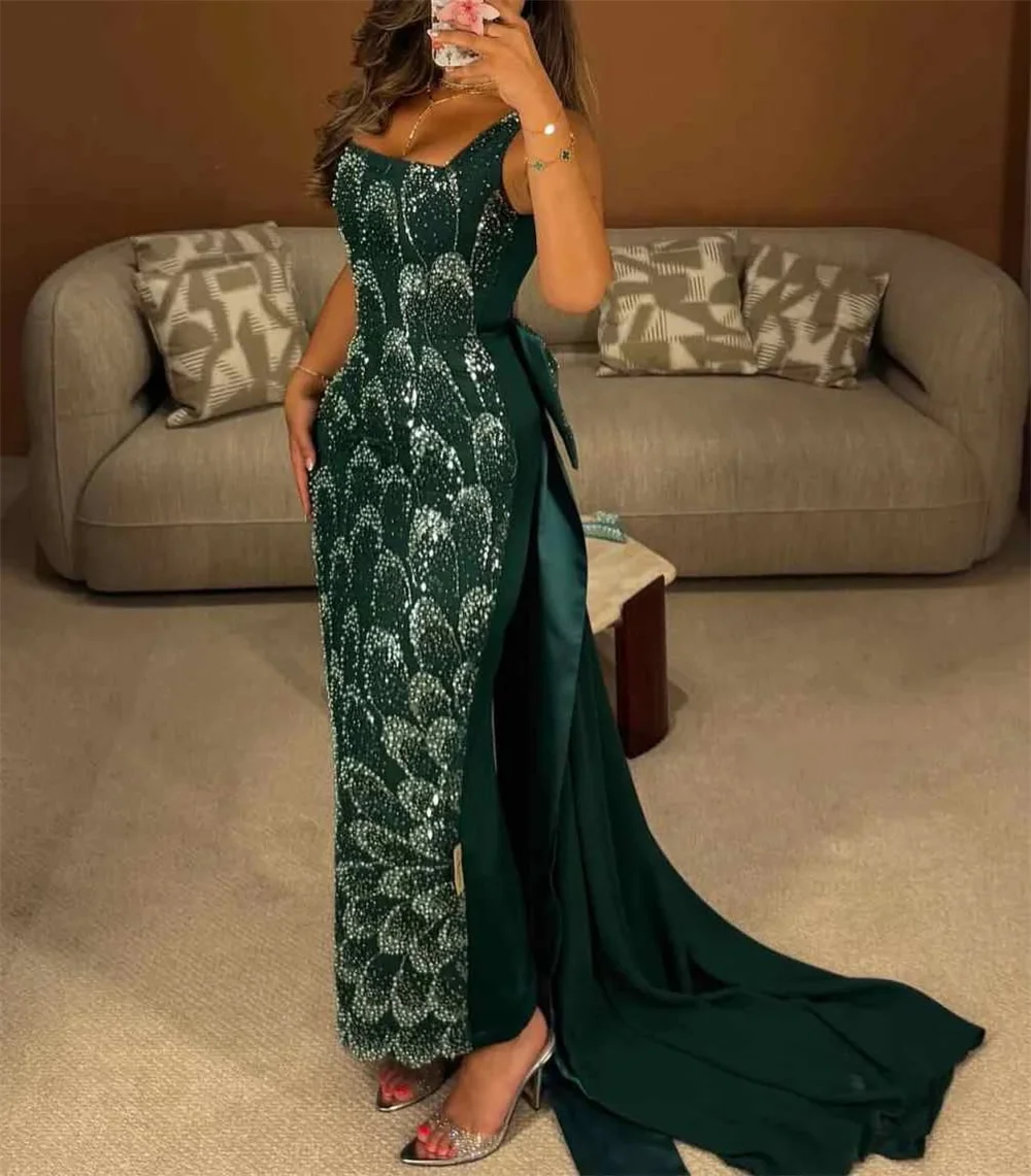 

Arabic Dubai Green Beading Straight Evening Dresses With Bow Train Elegant Engagement Party Gowns Customized Diamonds Prom Dress