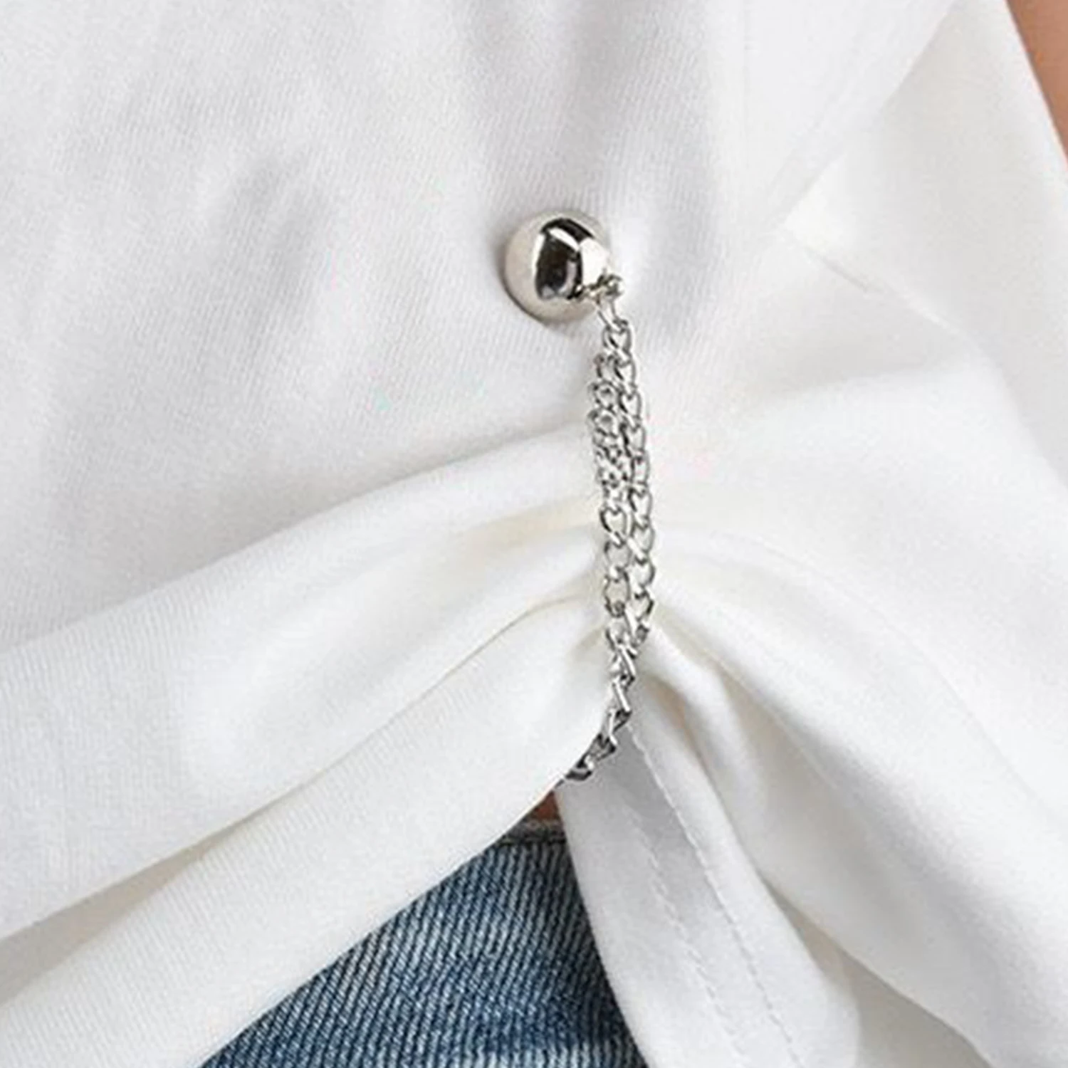 1 Pc  Magnetic Clothing Clip Clothes Clips With Chain Pants Leg Fixed Pinless Women's Brooches Removable Clothing Accessories image 2