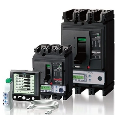 

Brand New Original Sch-nei-der Molded Case Circuit Breaker NSX630F MIC5.3E 630 3P Order Number LV432813X53E630/C63F35E630