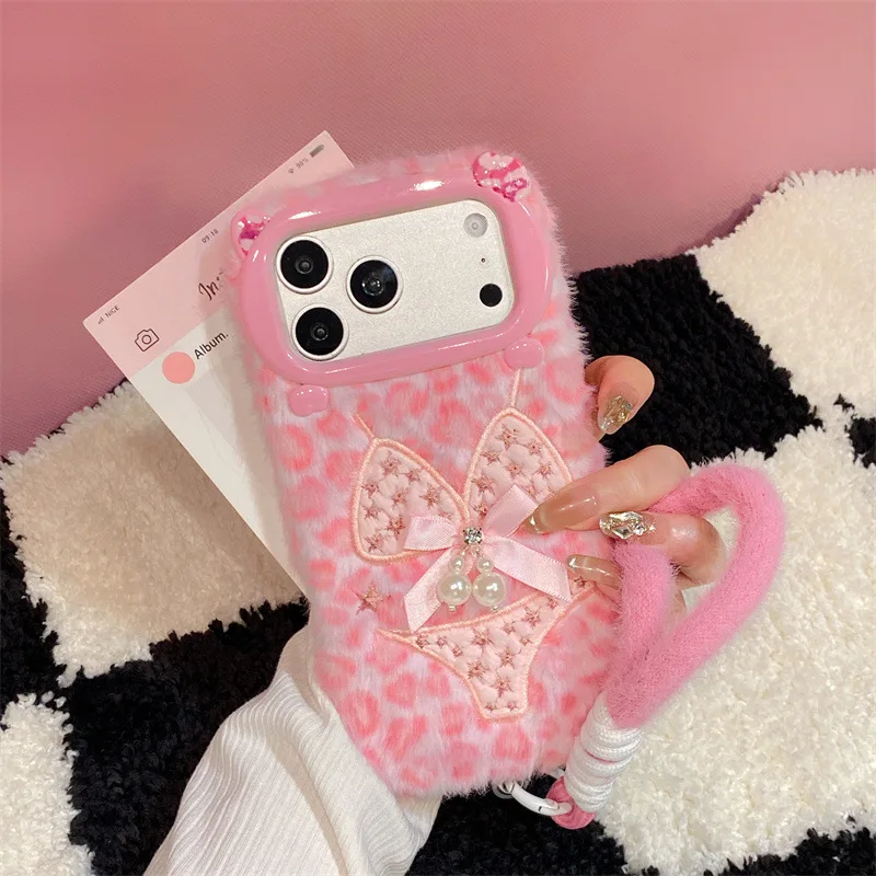 Pearl Bikini Design Plush Case - Apple Iphone 16 ulasan dan harga