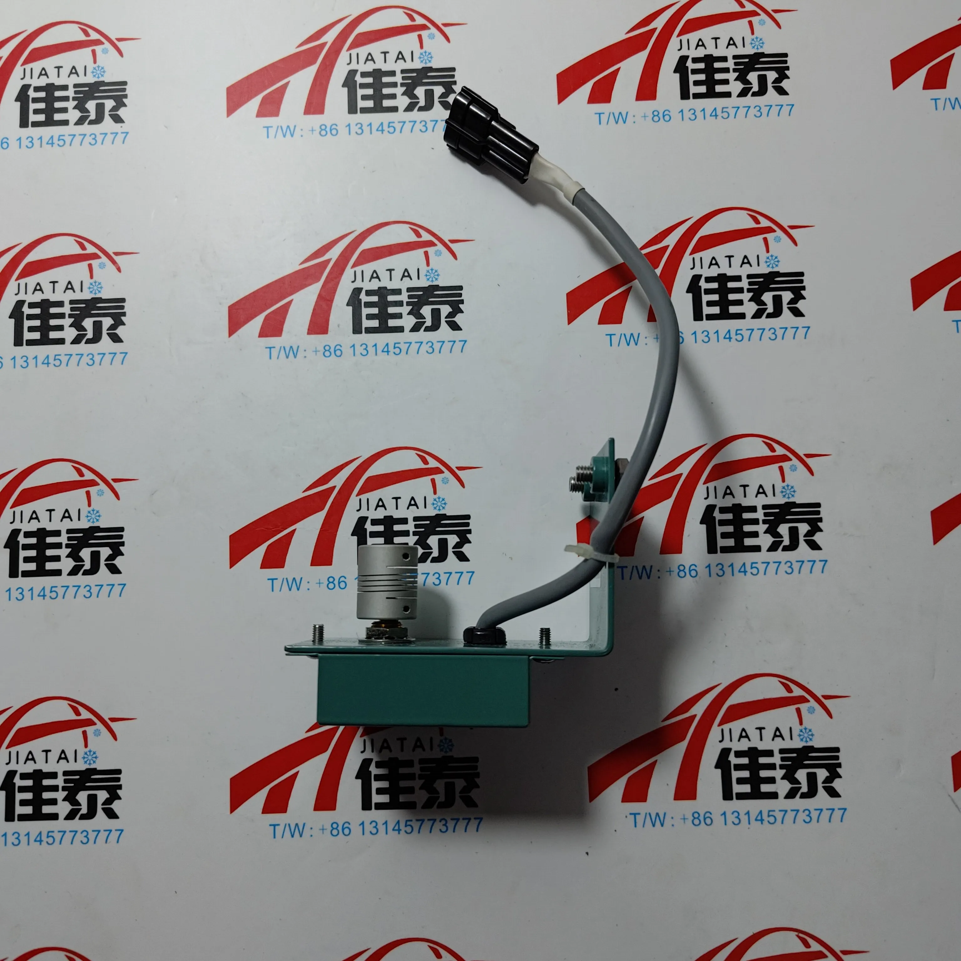 025W47015-002 Guide Vane Motor Position Sensor Potentiometer