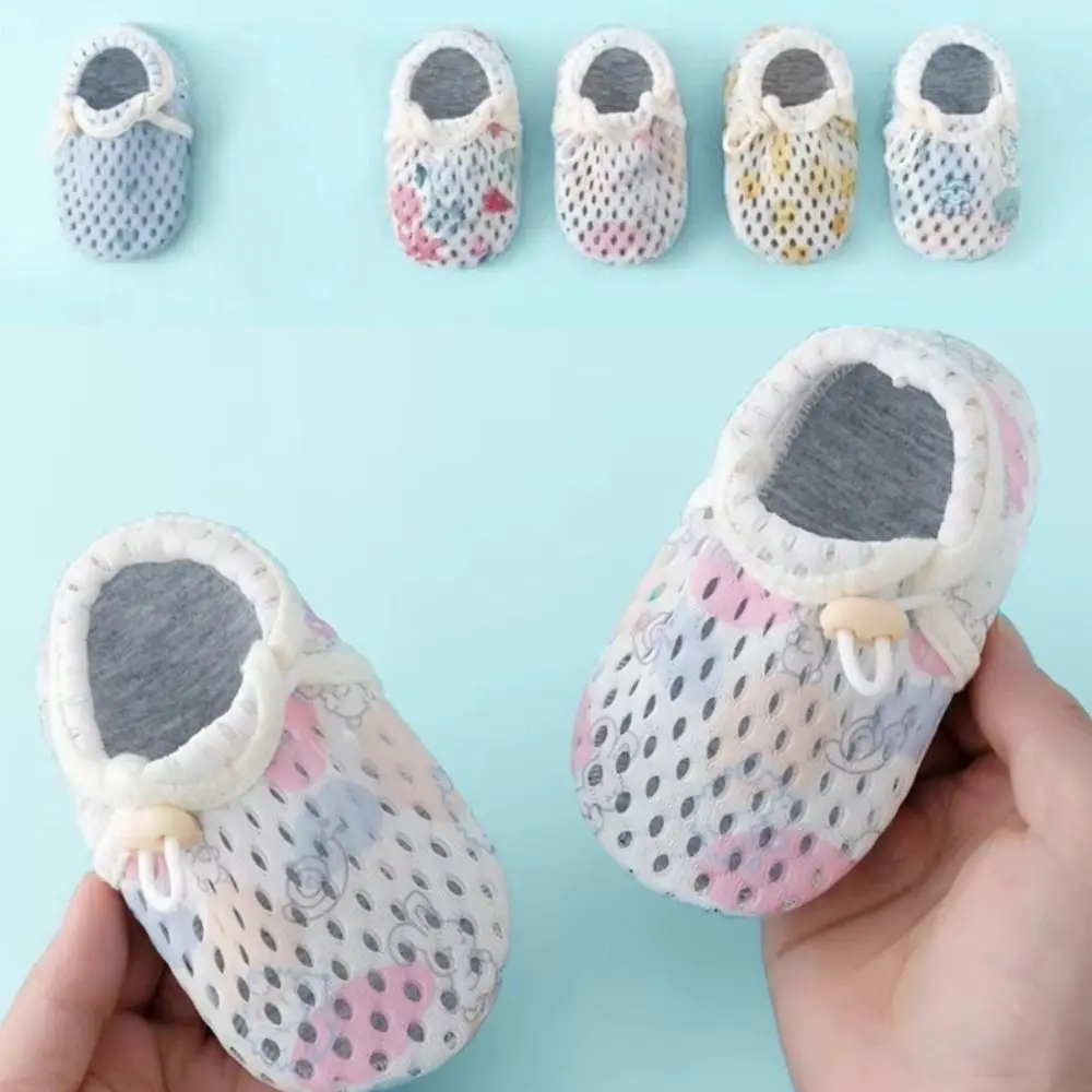 Quick Dry Water Sport Sneakers Non-Slip Sole Lightweight Aqua Barefoot Shoes Stretch Fit Breathable Mesh Beach Socks