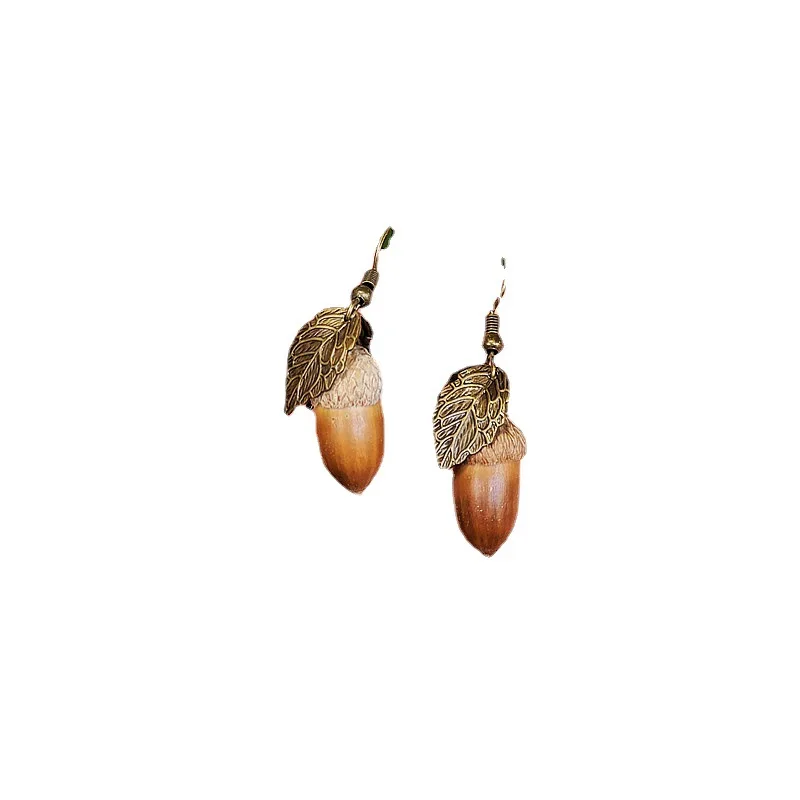 New Fashion European and American Retro Forest Pinecone Drop Earrings Creative Long Wooden Natural Dried Fruit Tassel Earrings